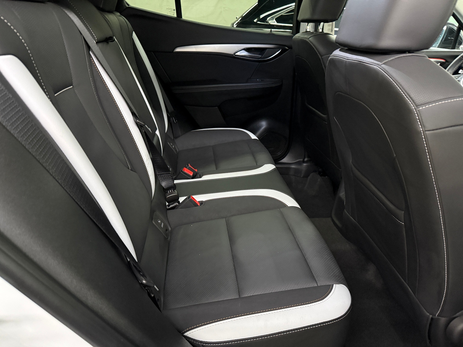 Thumbnail: 2025 Buick Envision - 5