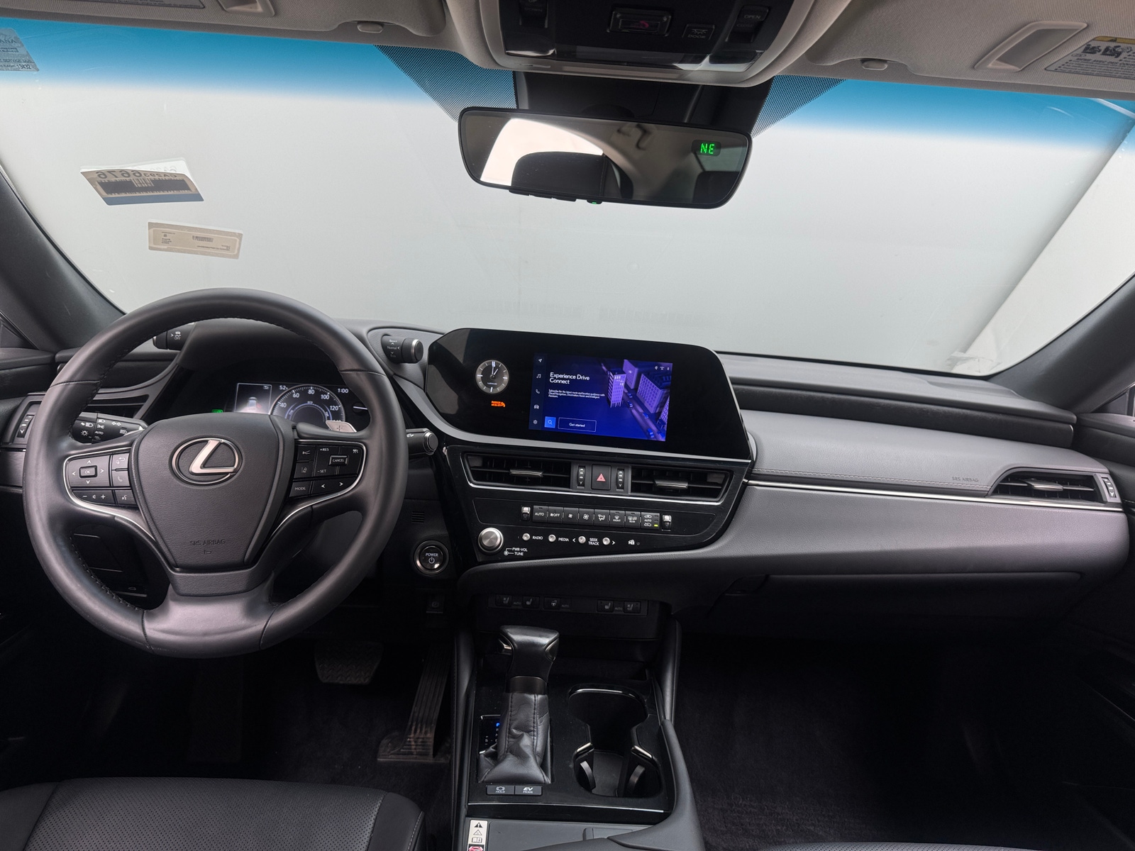 Thumbnail: 2023 Lexus ES - 2