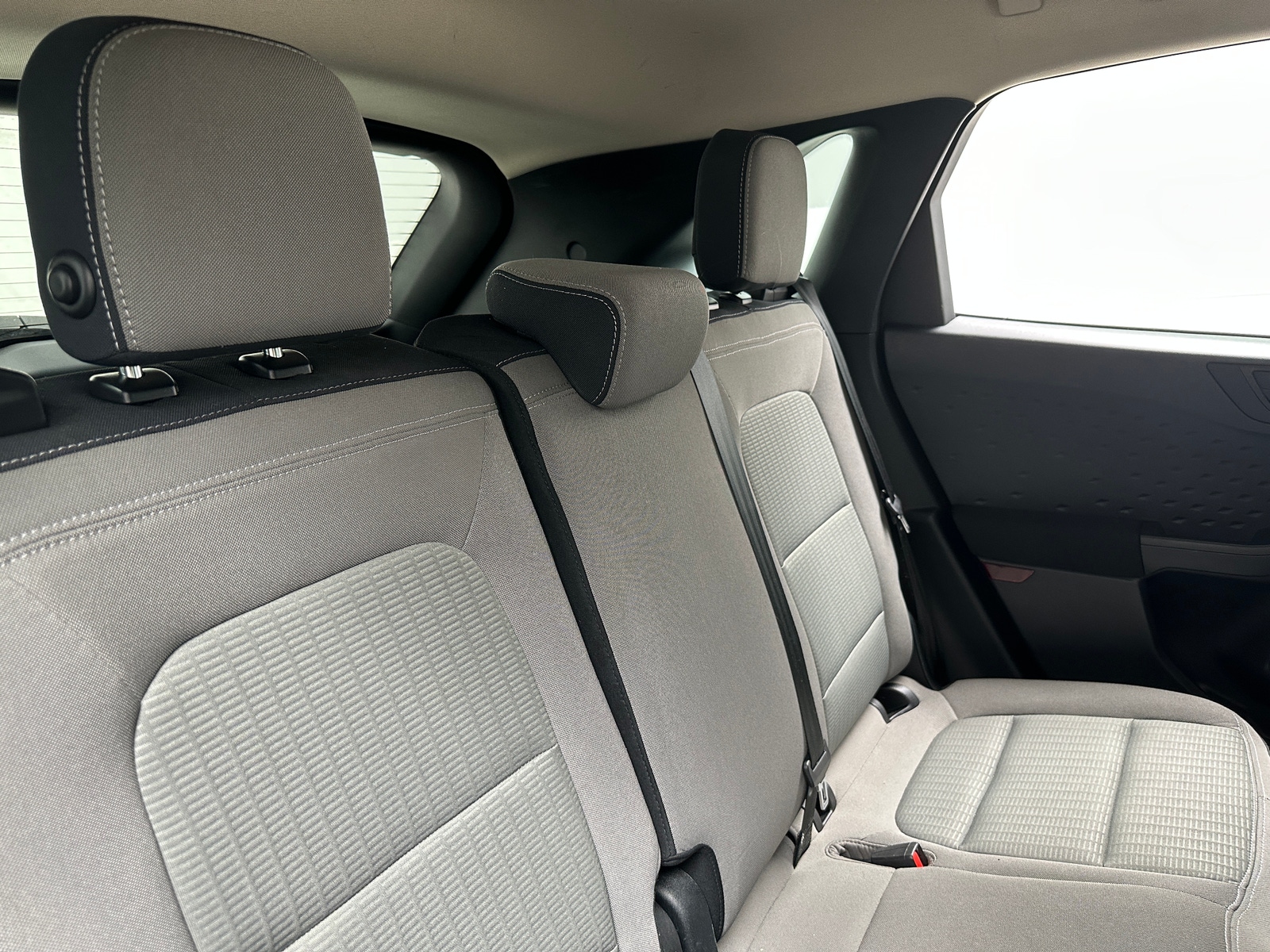 Thumbnail: 2020 Ford Escape - 6