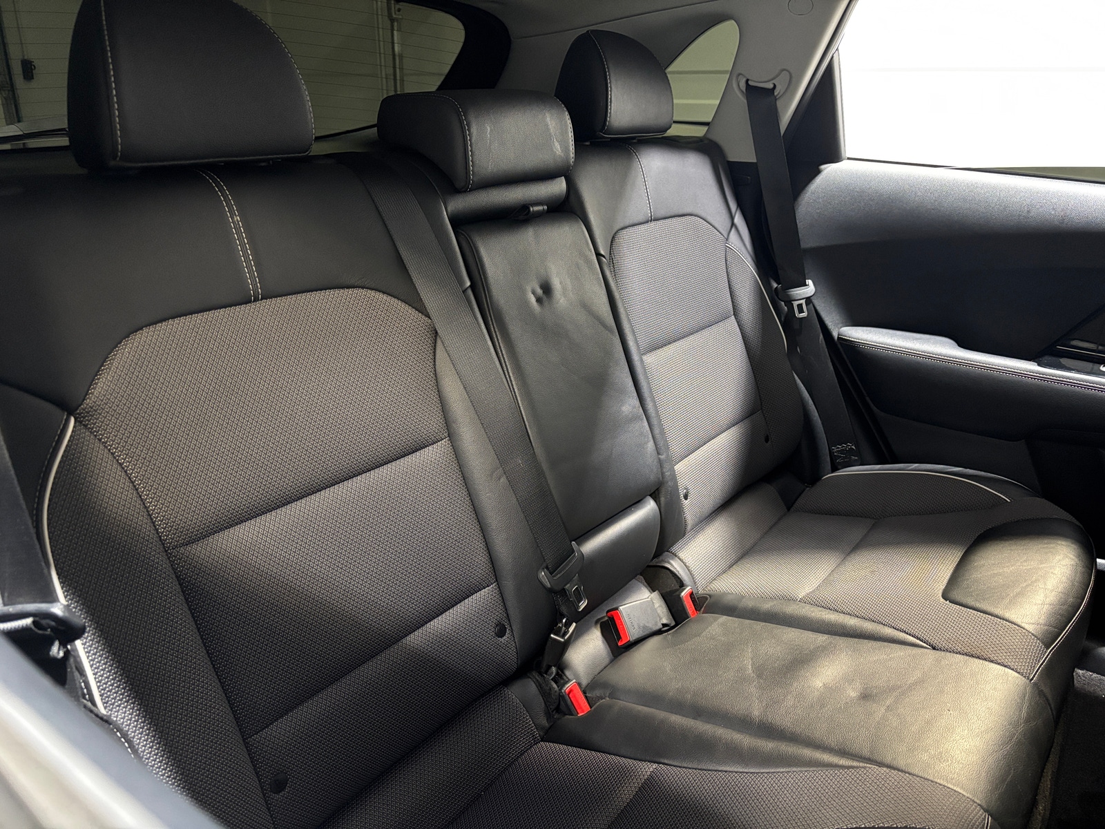 Thumbnail: 2021 Kia Niro - 5