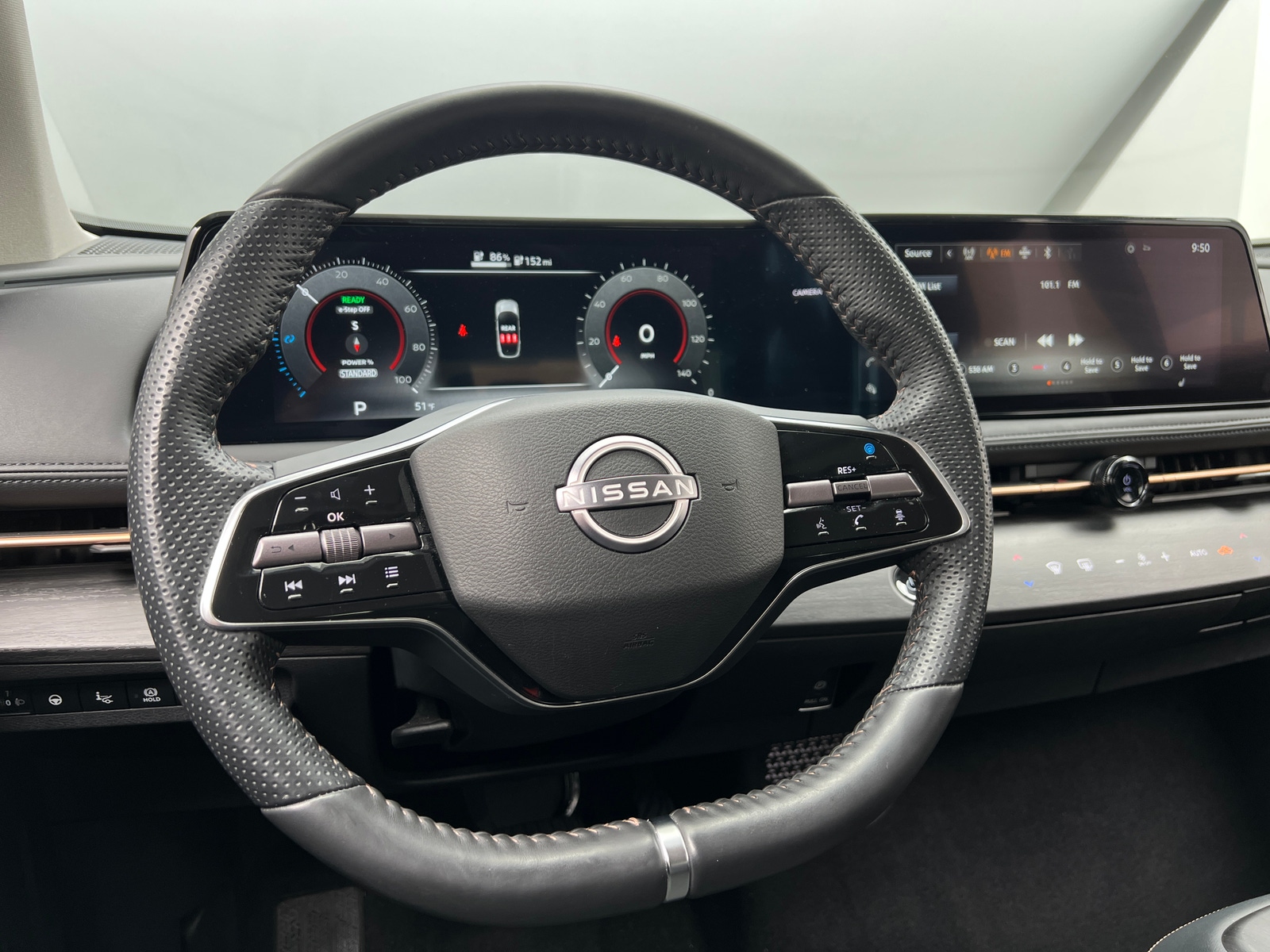 Thumbnail: 2024 Nissan Ariya - 4