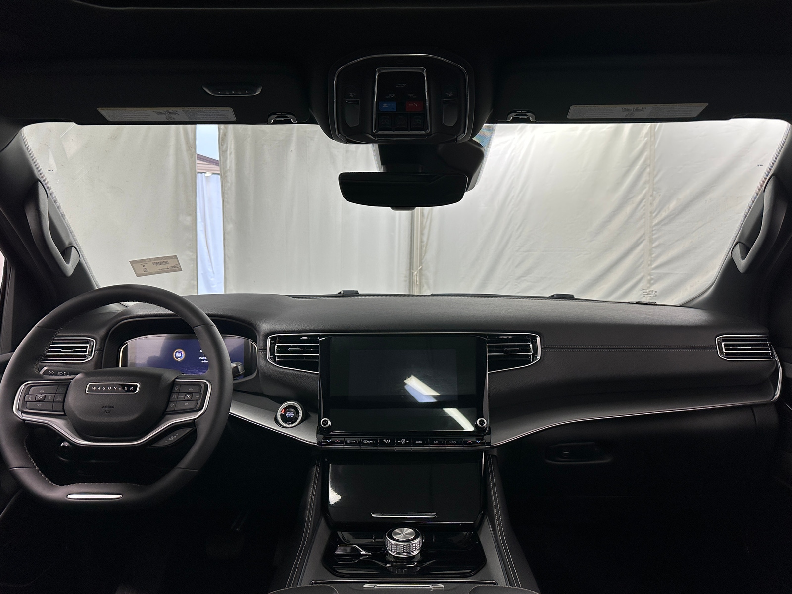 Thumbnail: 2024 Jeep Wagoneer - 2