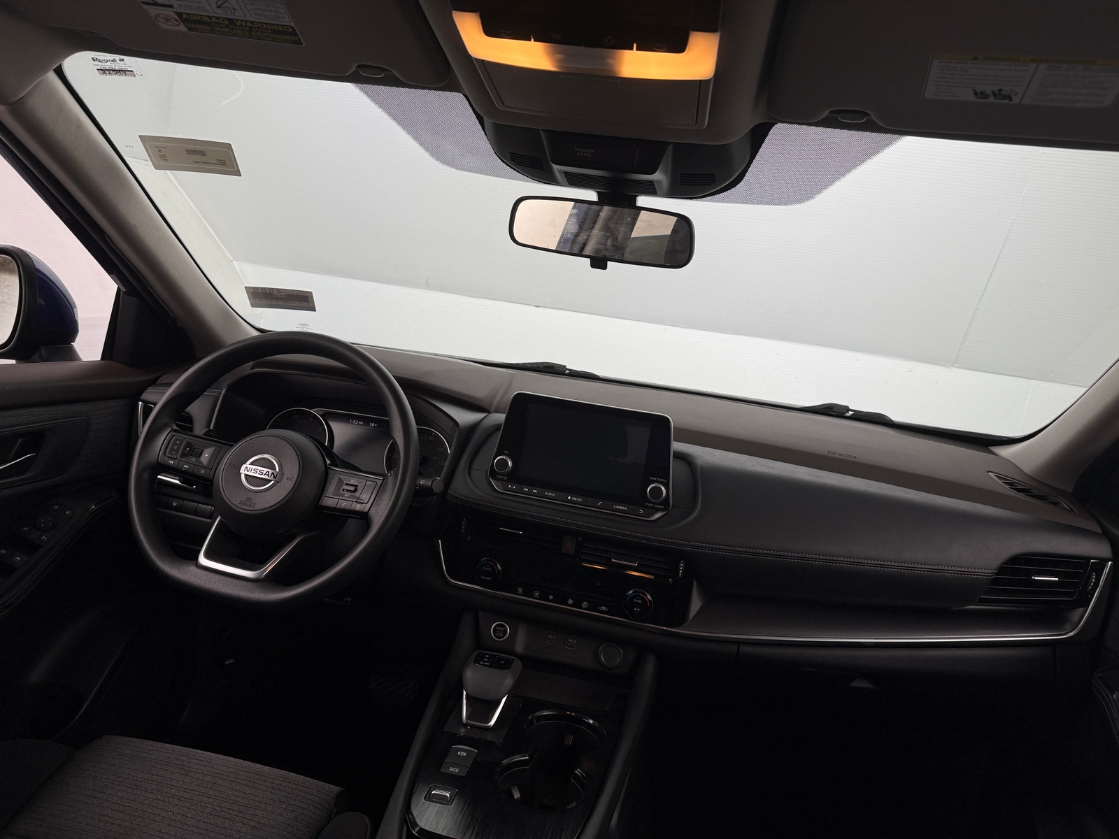 Thumbnail: 2021 Nissan Rogue - 3