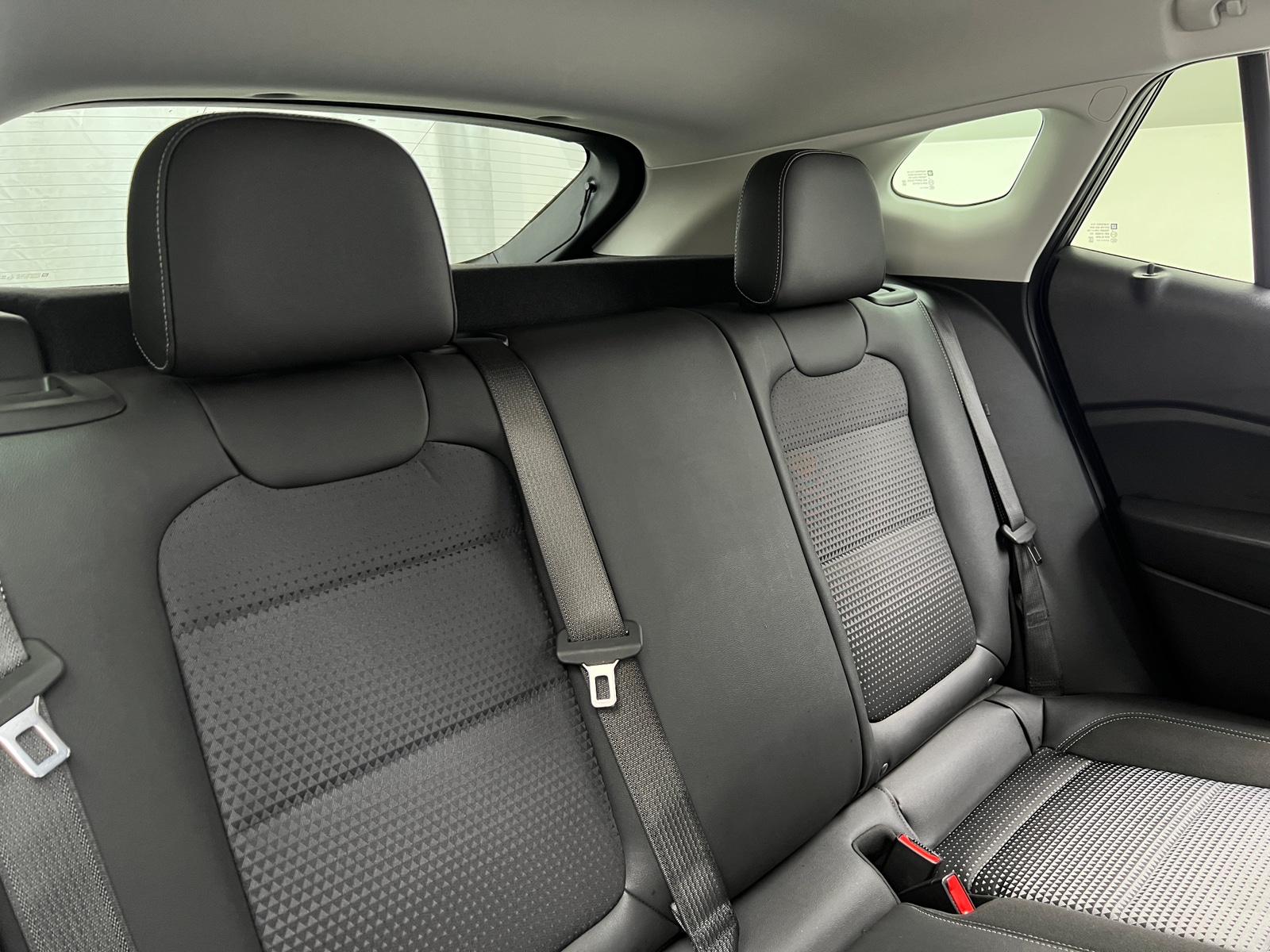 Thumbnail: 2025 Chevrolet Trax - 6