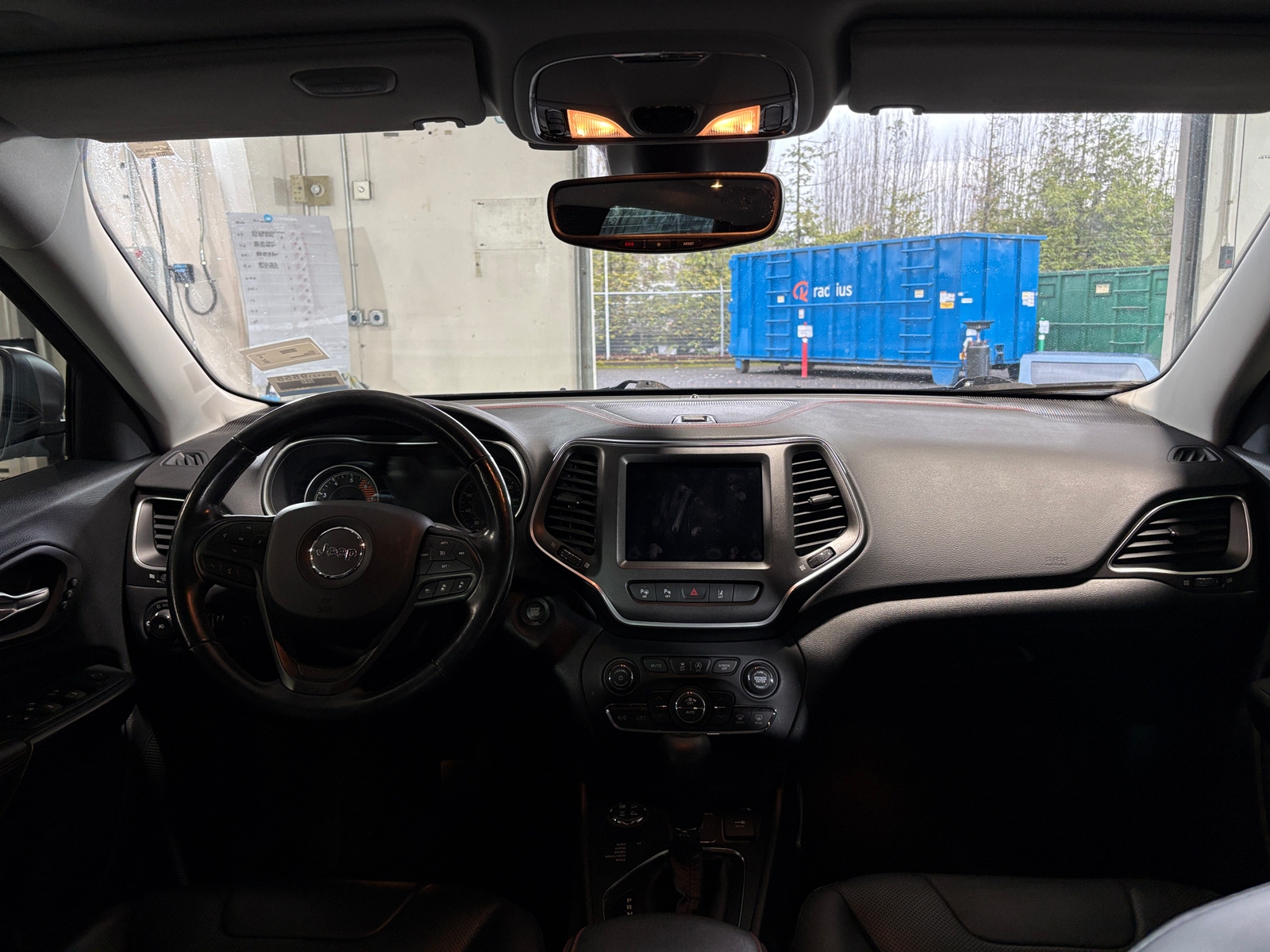 Thumbnail: 2020 Jeep Cherokee - 2