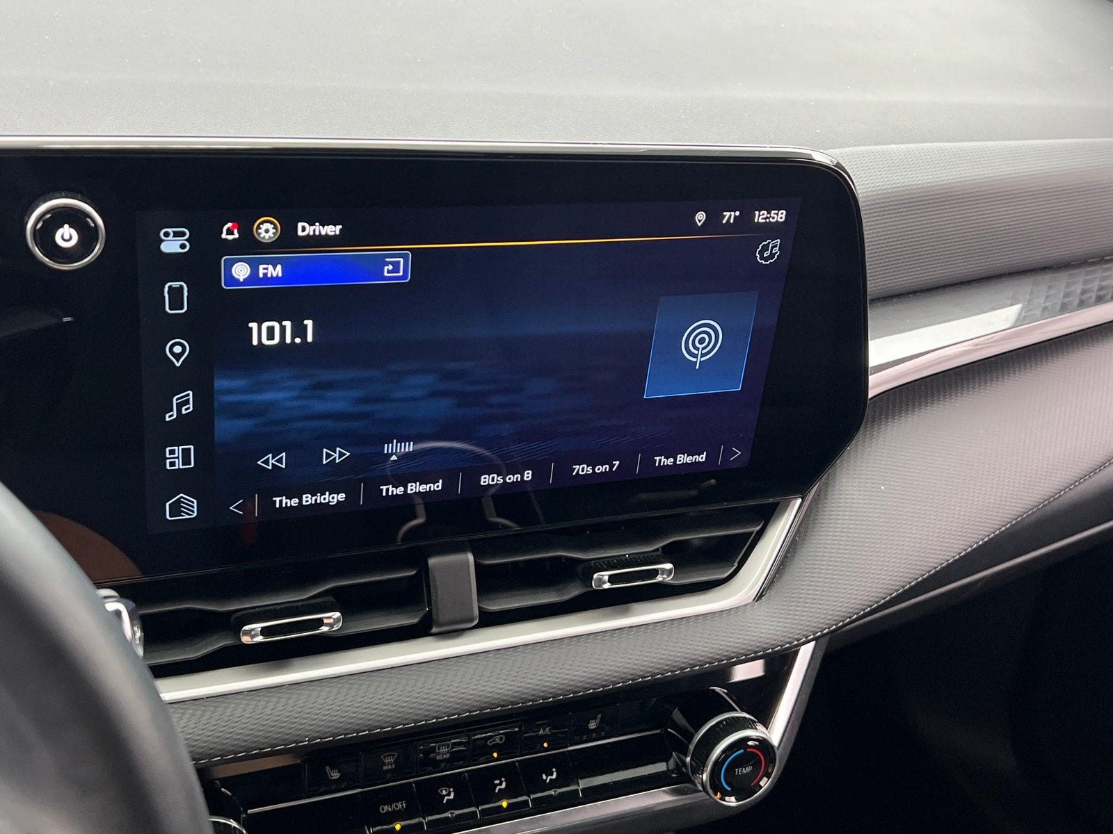 Thumbnail: 2025 Chevrolet Equinox - 4