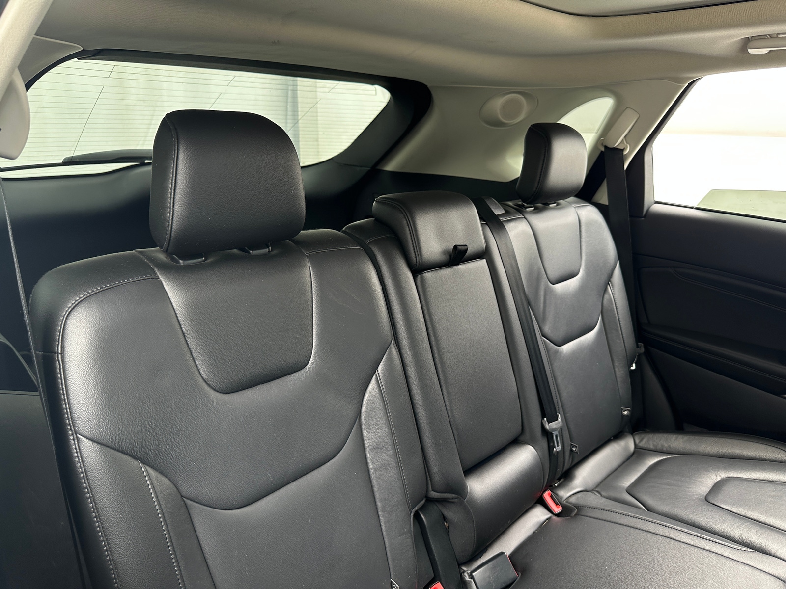 Thumbnail: 2020 Ford Edge - 5