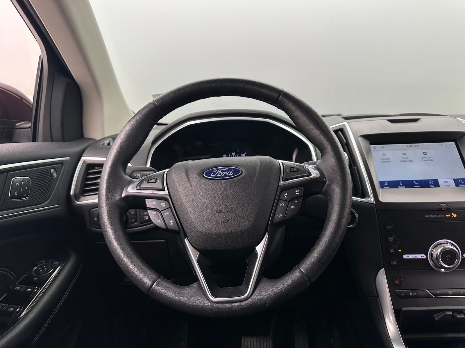 Thumbnail: 2020 Ford Edge - 4