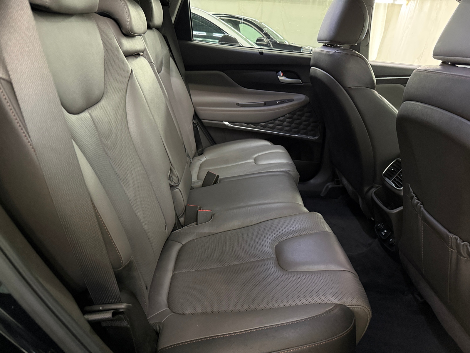 Thumbnail: 2020 Hyundai Santa Fe - 6