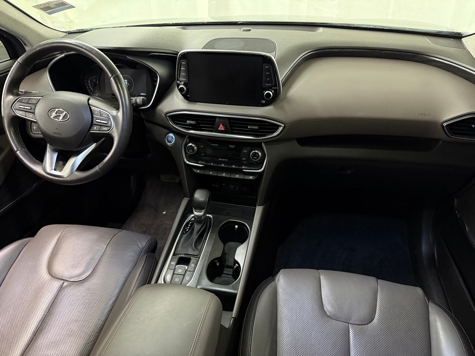 Thumbnail: 2020 Hyundai Santa Fe - 3