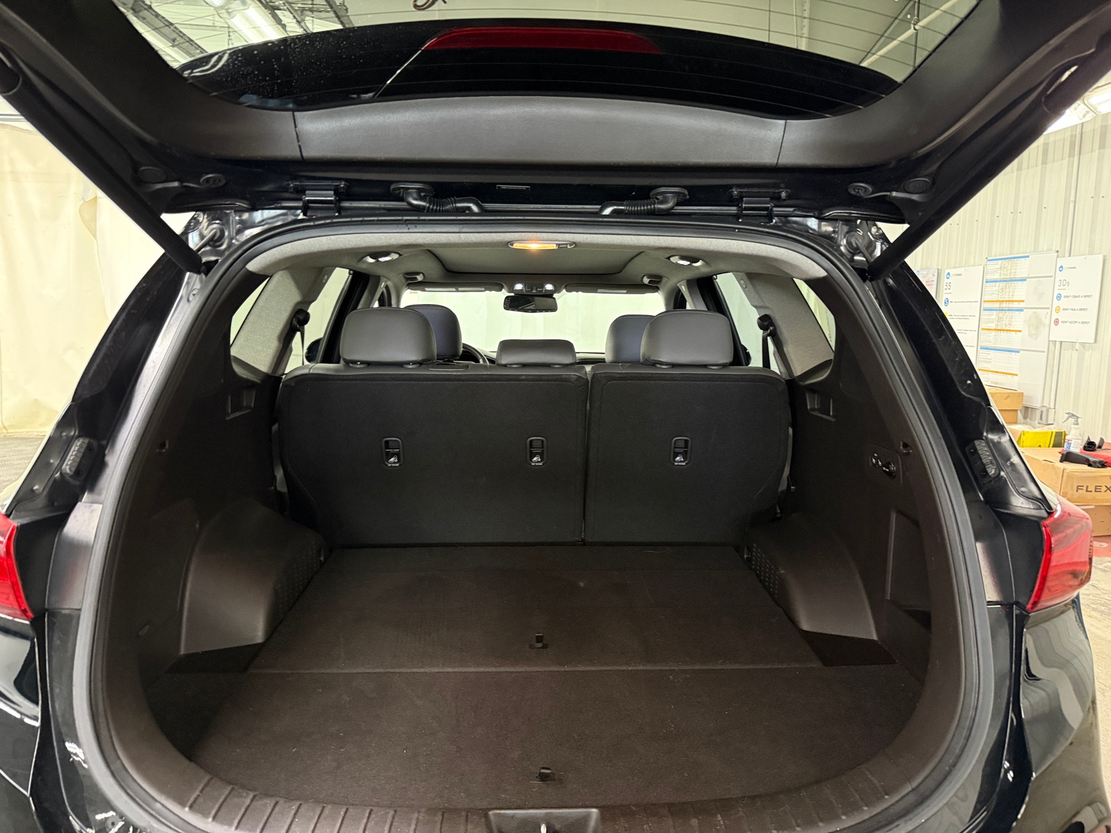 Thumbnail: 2020 Hyundai Santa Fe - 7