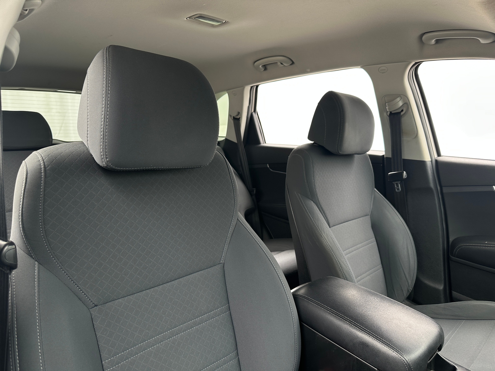 Thumbnail: 2017 Kia Sorento - 2