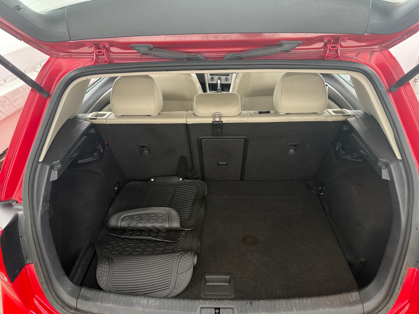 Thumbnail: 2015 Volkswagen Golf - 6