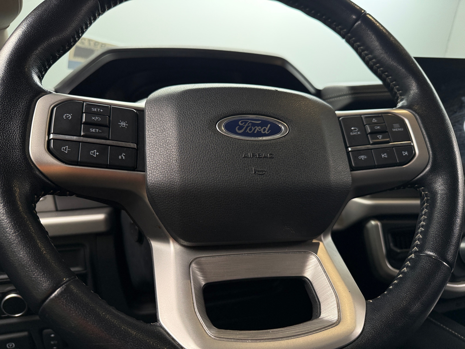 Thumbnail: 2023 Ford Expedition MAX - 4