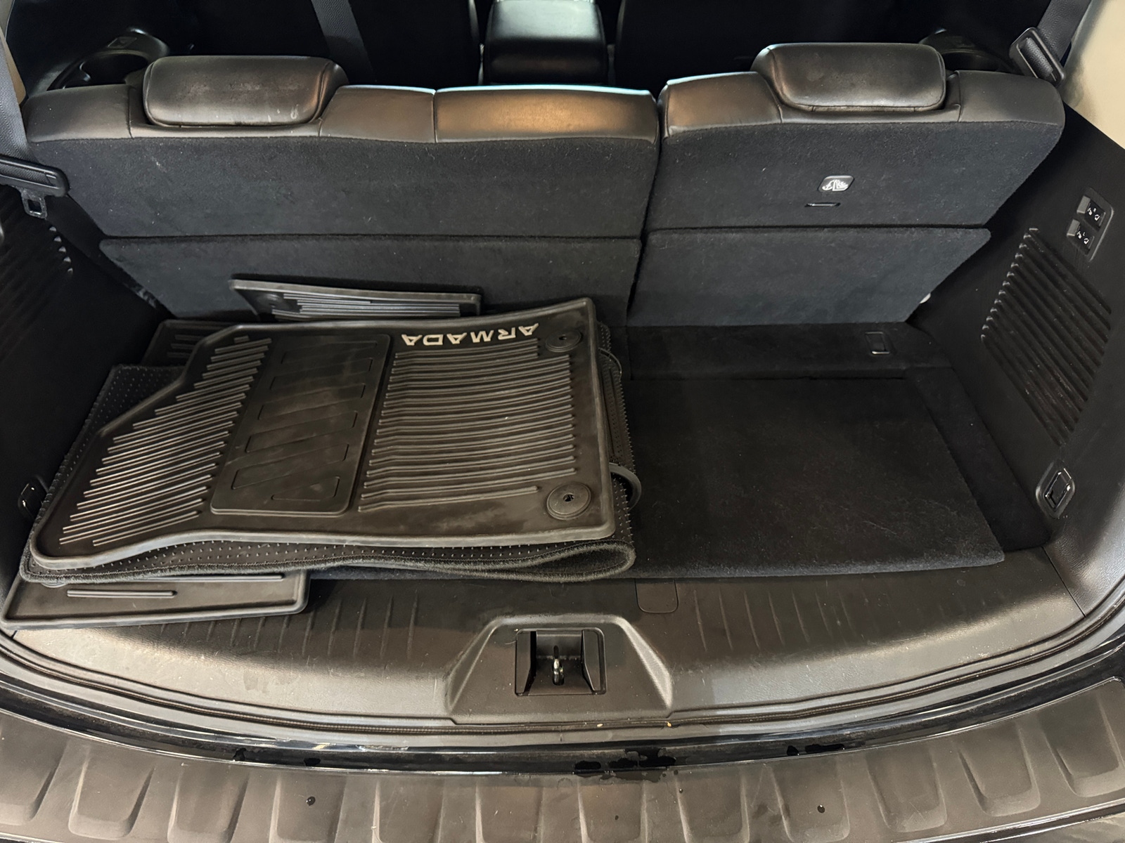 Thumbnail: 2020 Nissan Armada - 6