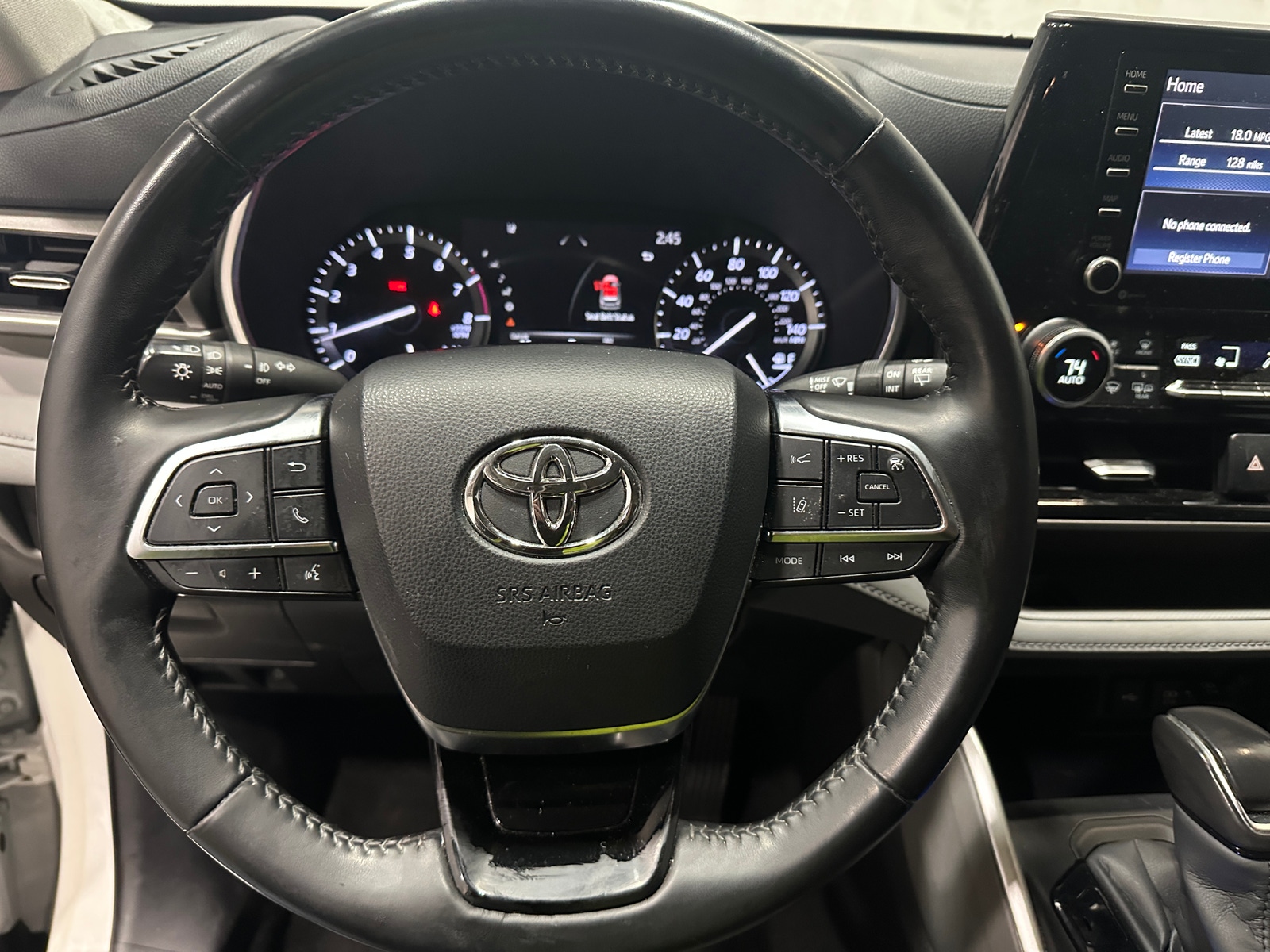 Thumbnail: 2020 Toyota Highlander - 4