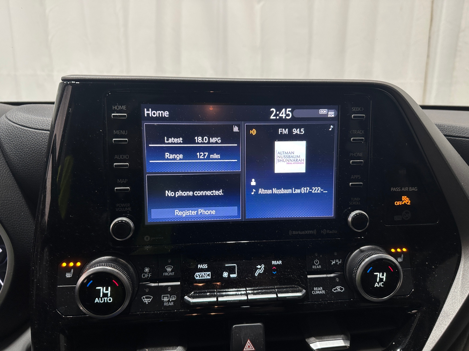 Thumbnail: 2020 Toyota Highlander - 3