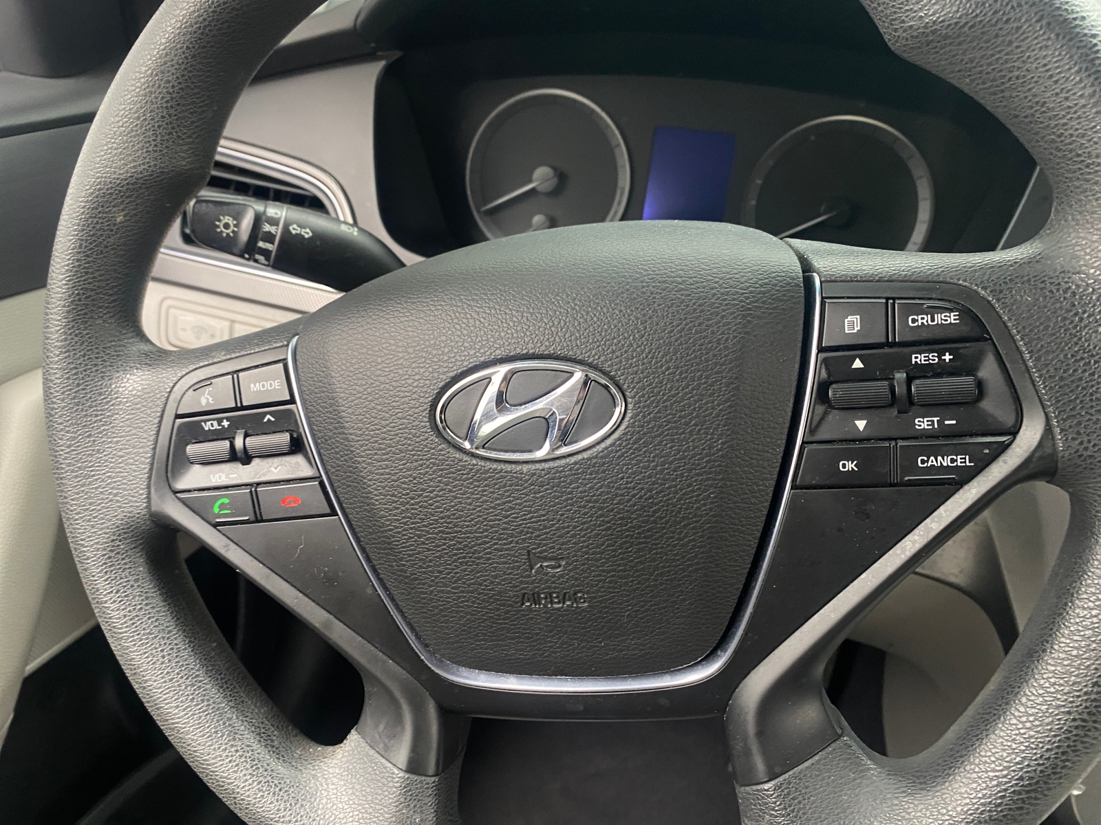 Thumbnail: 2017 Hyundai Sonata - 5