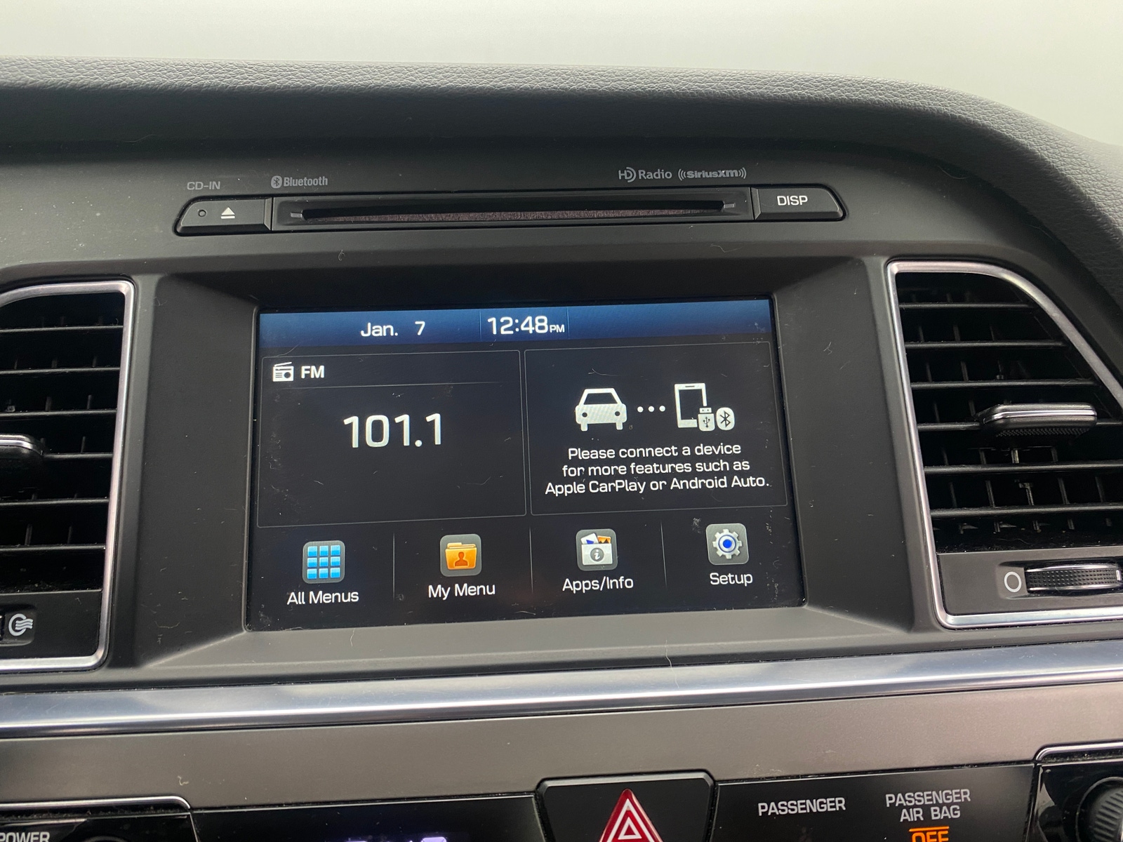 Thumbnail: 2017 Hyundai Sonata - 4