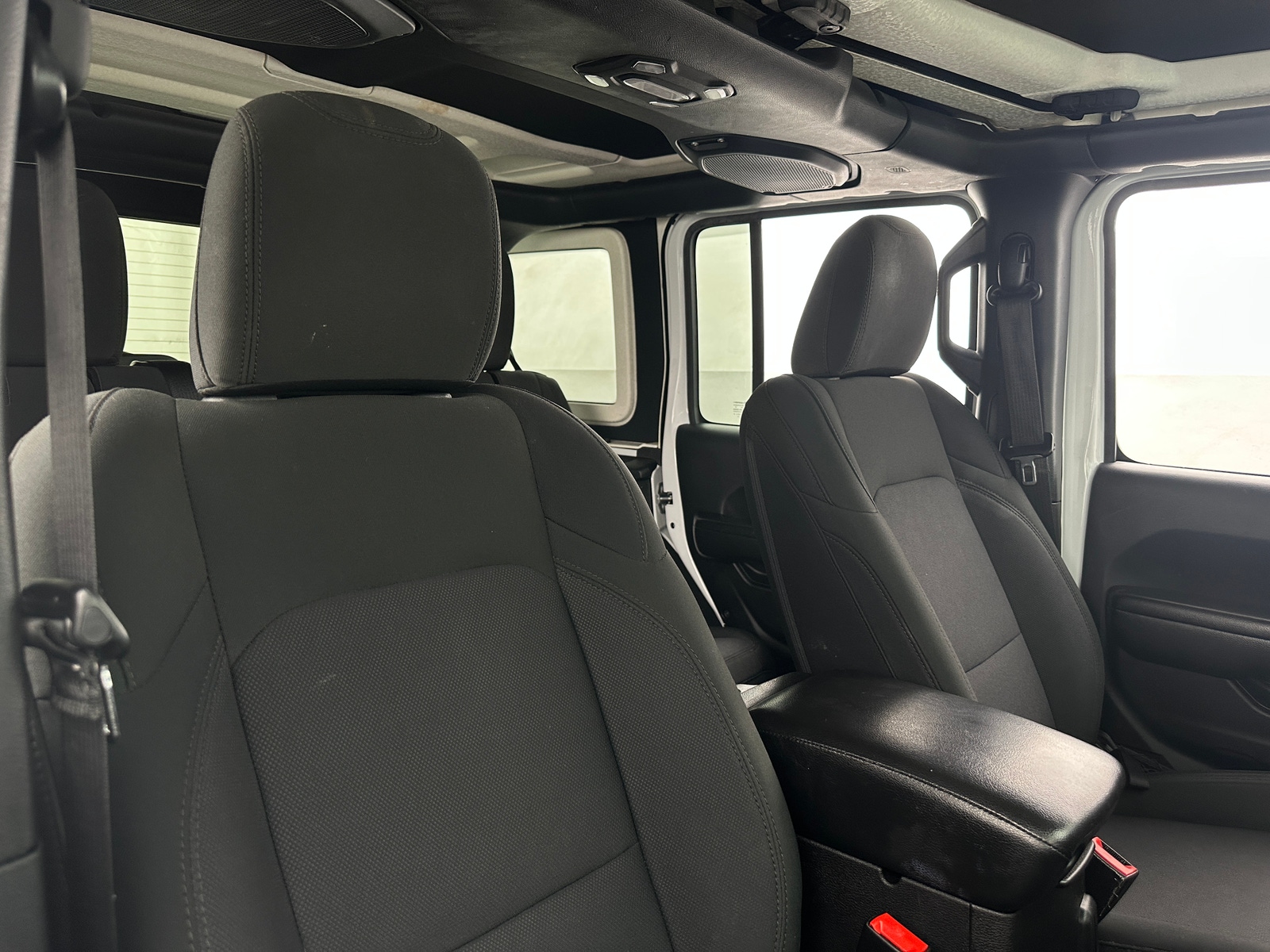 Thumbnail: 2018 Jeep Wrangler - 2