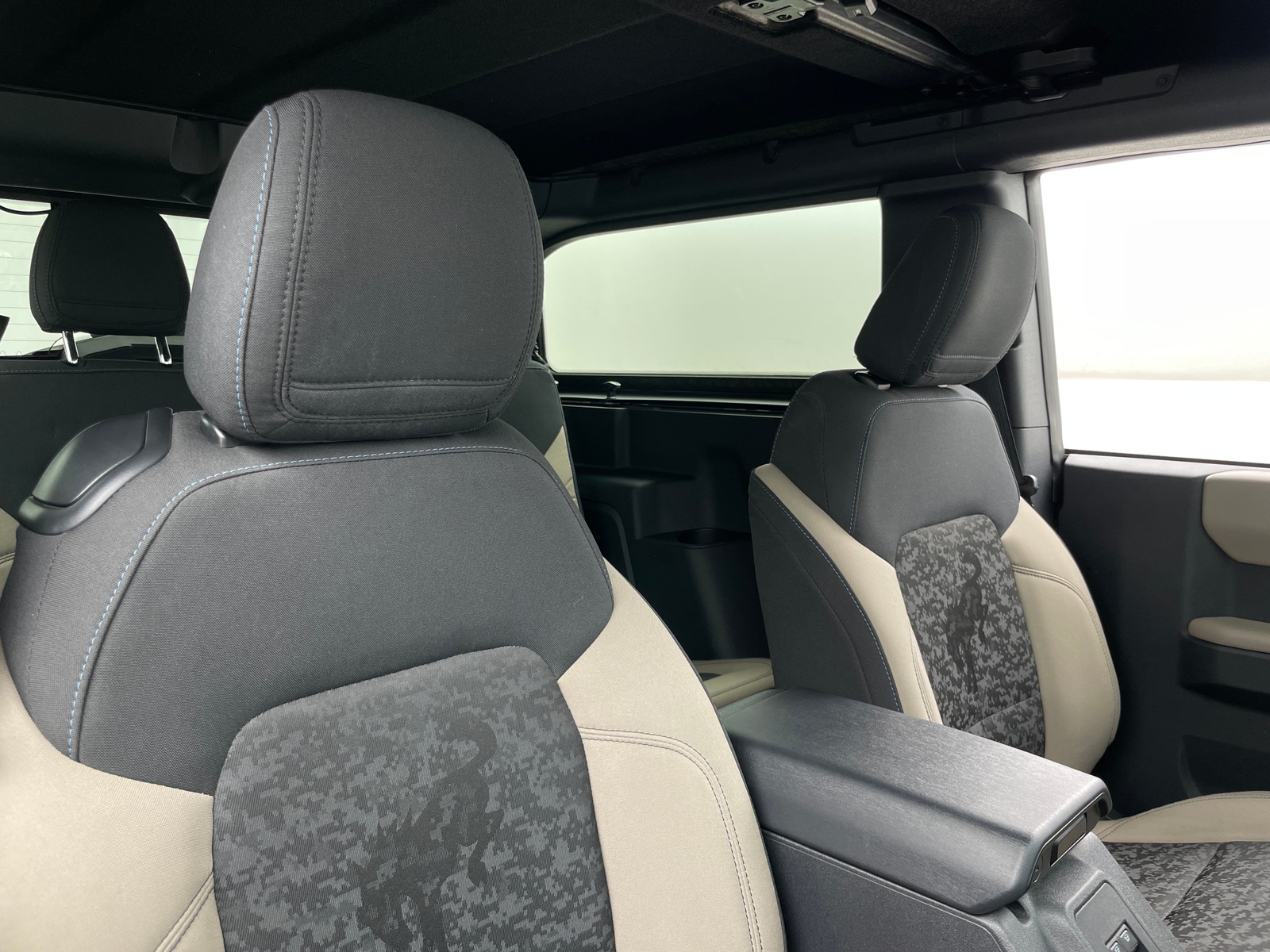 Thumbnail: 2022 Ford Bronco - 2