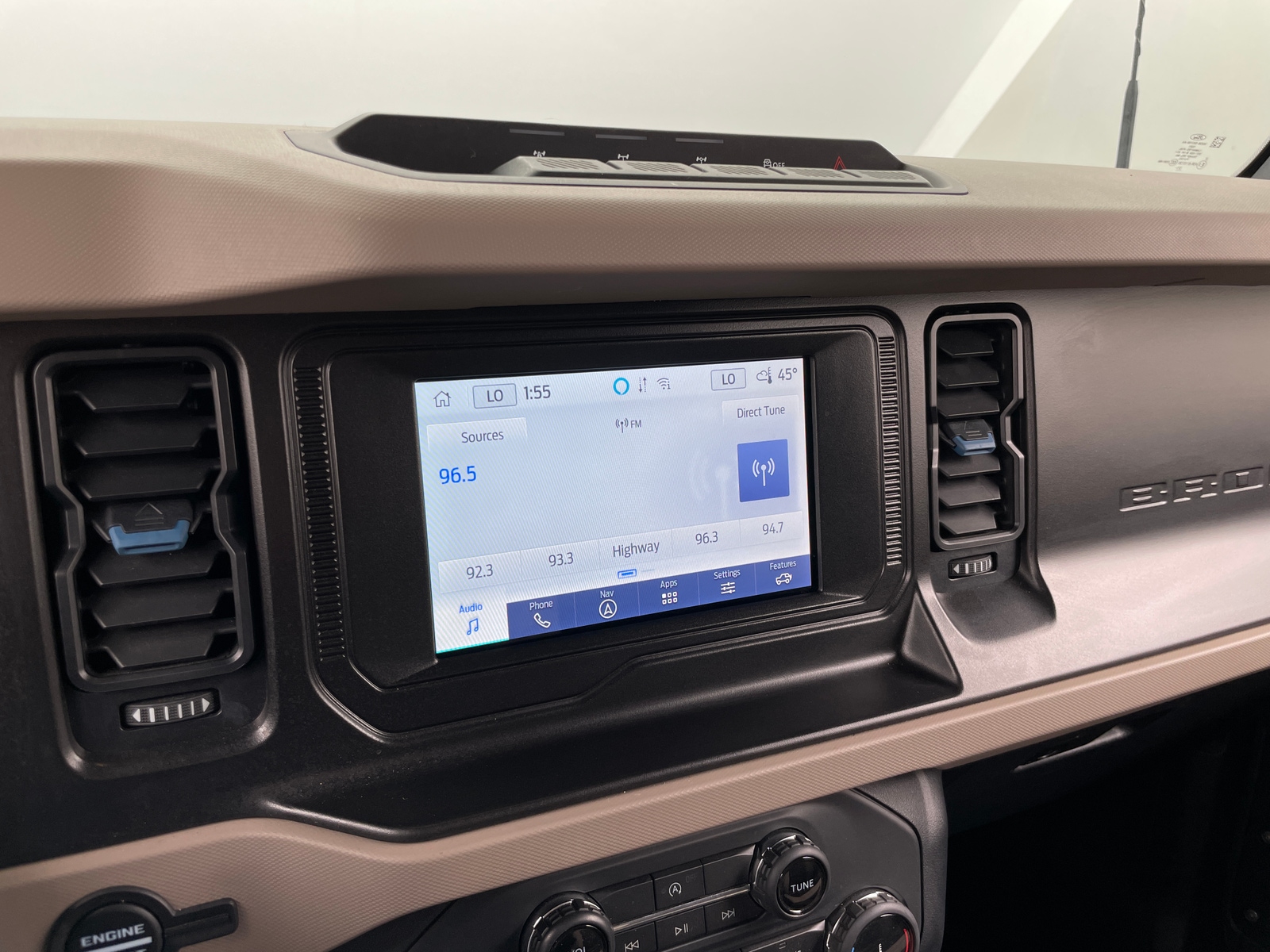 Thumbnail: 2022 Ford Bronco - 3