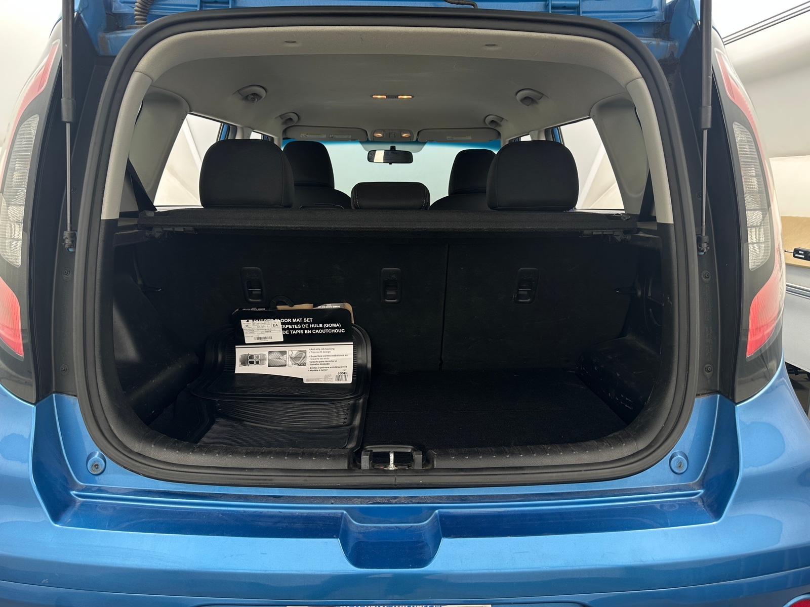 Thumbnail: 2017 Kia Soul - 6