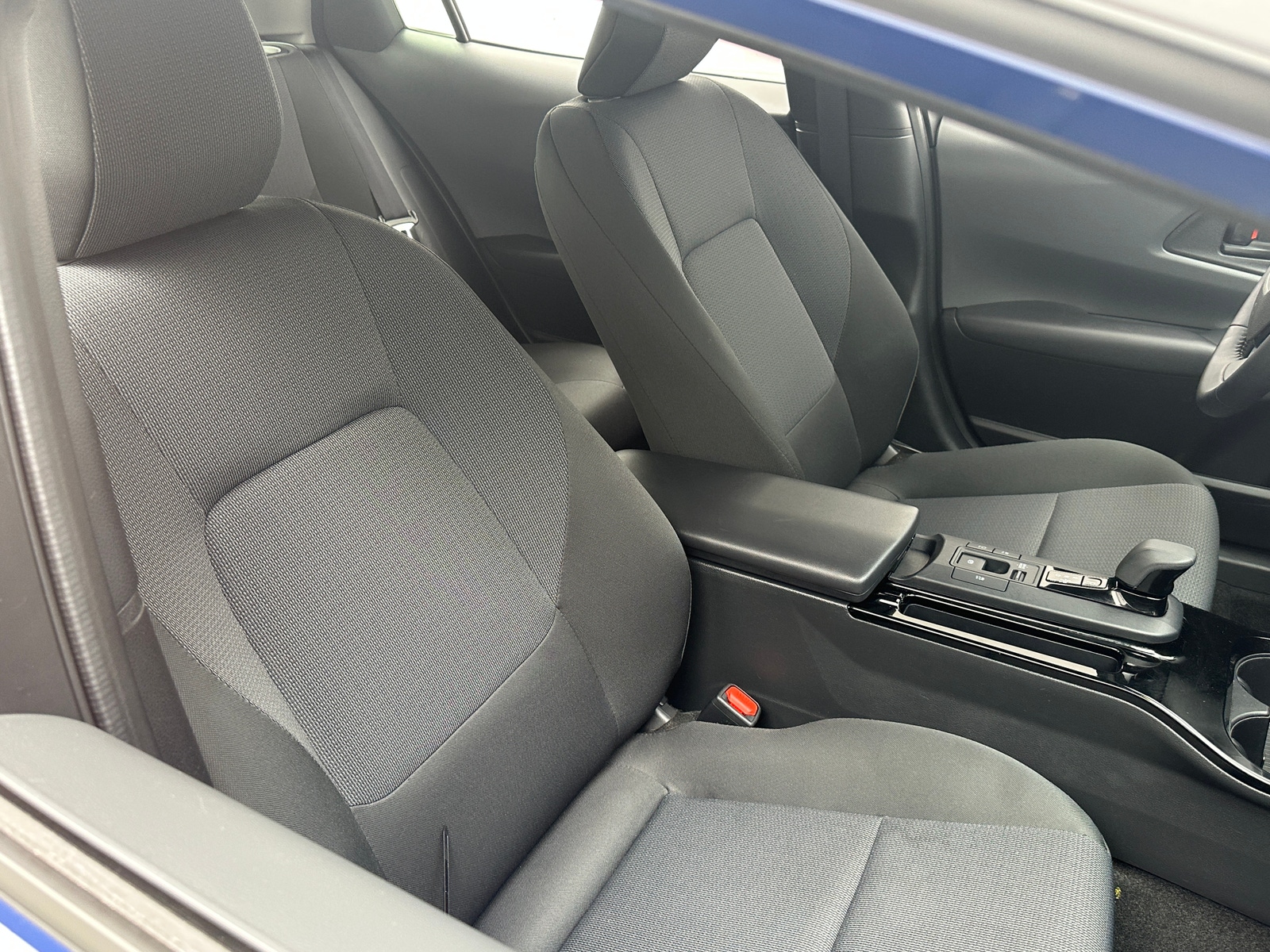 Thumbnail: 2025 Toyota Prius - 2