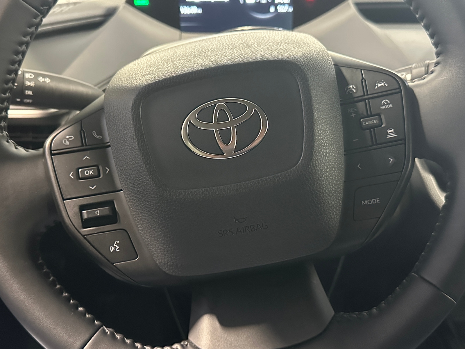 Thumbnail: 2025 Toyota Prius - 5