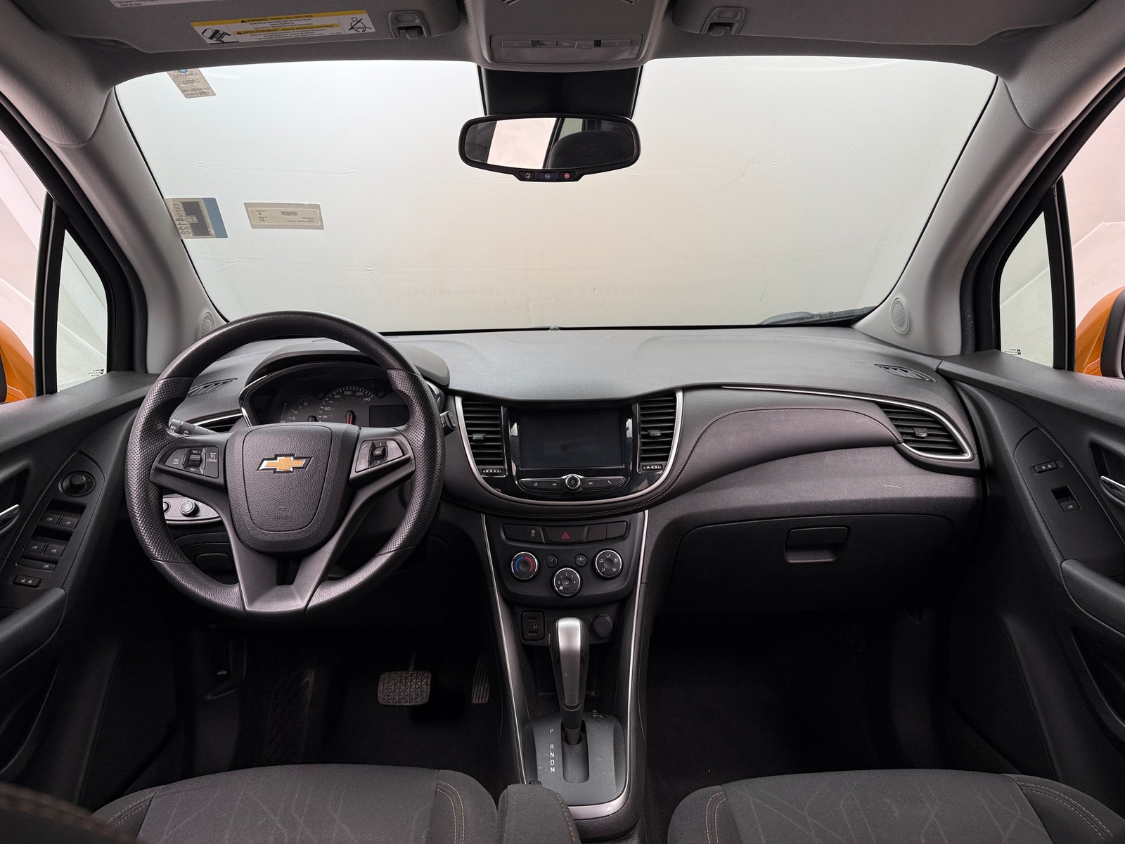 Thumbnail: 2017 Chevrolet Trax - 3