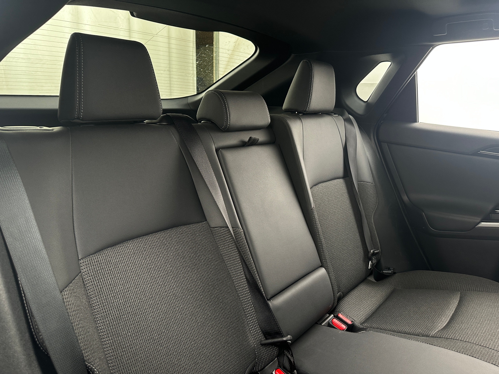 Thumbnail: 2023 Toyota bZ4X - 5