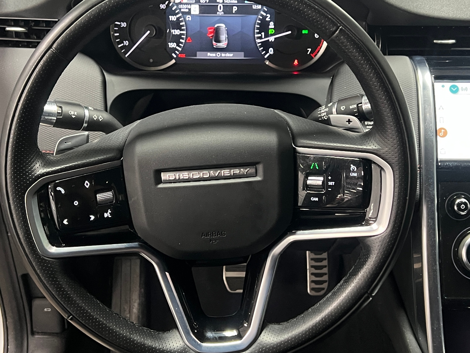 Thumbnail: 2021 Land Rover Discovery Sport - 4