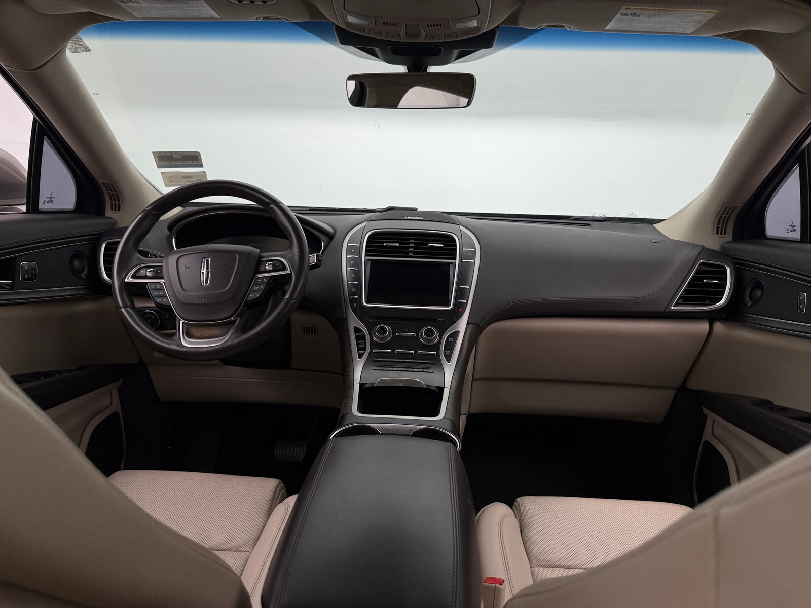 Thumbnail: 2019 Lincoln Nautilus - 2