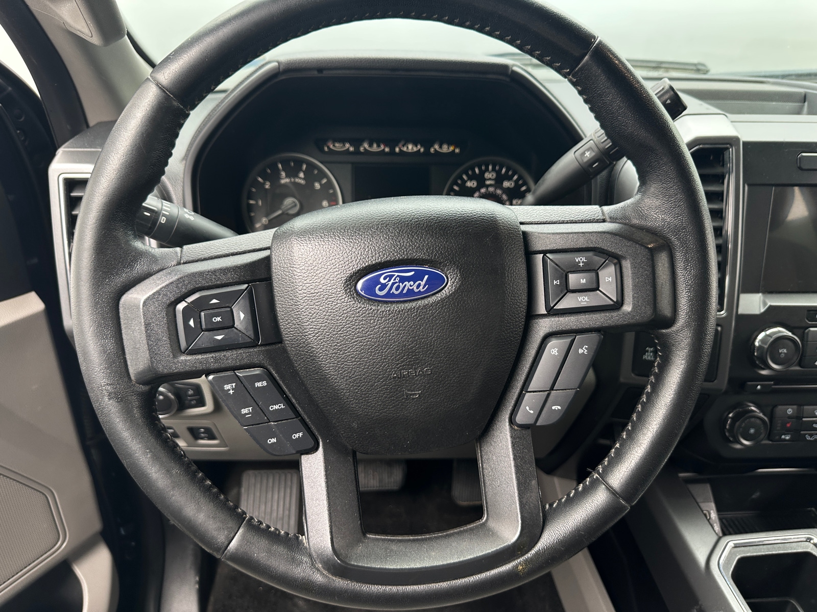 Thumbnail: 2018 Ford Econoline - 5