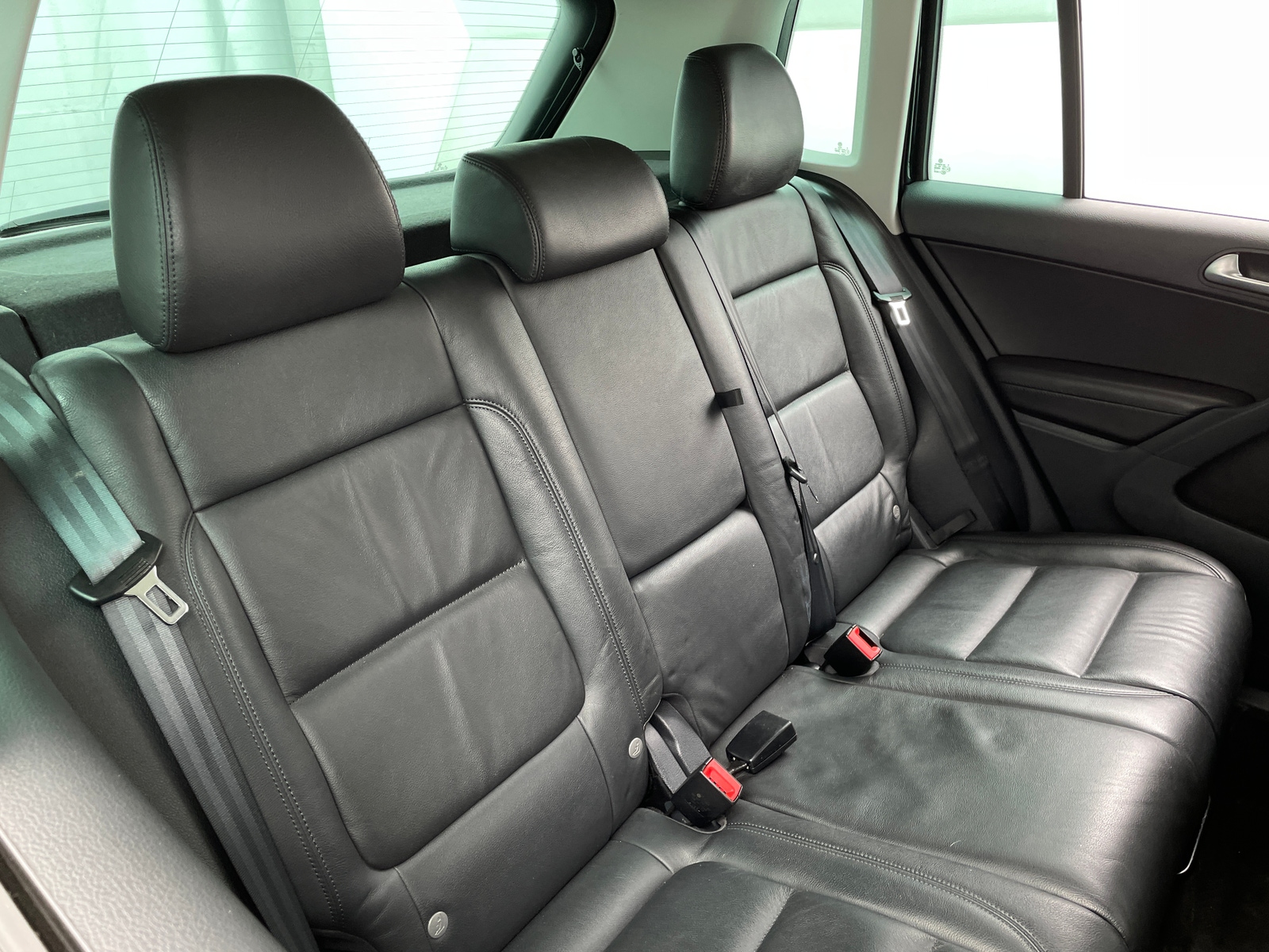 Thumbnail: 2017 Volkswagen Tiguan - 5