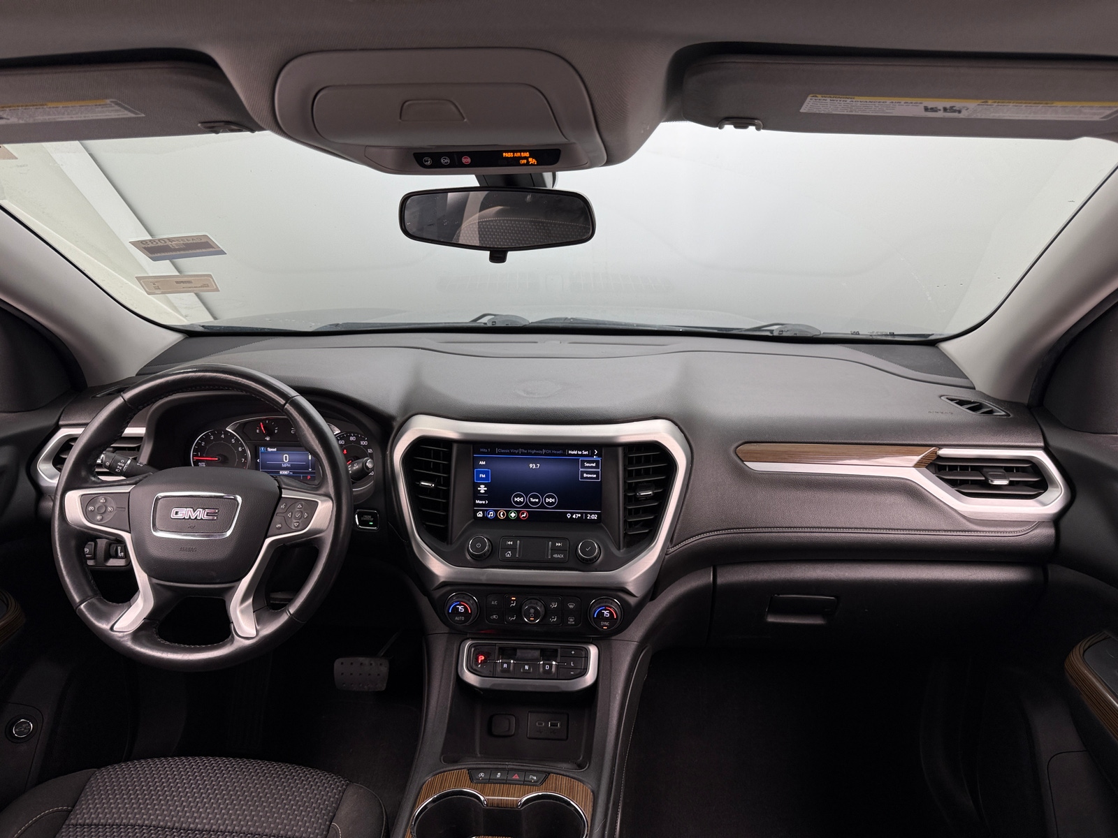 Thumbnail: 2020 GMC Acadia - 3