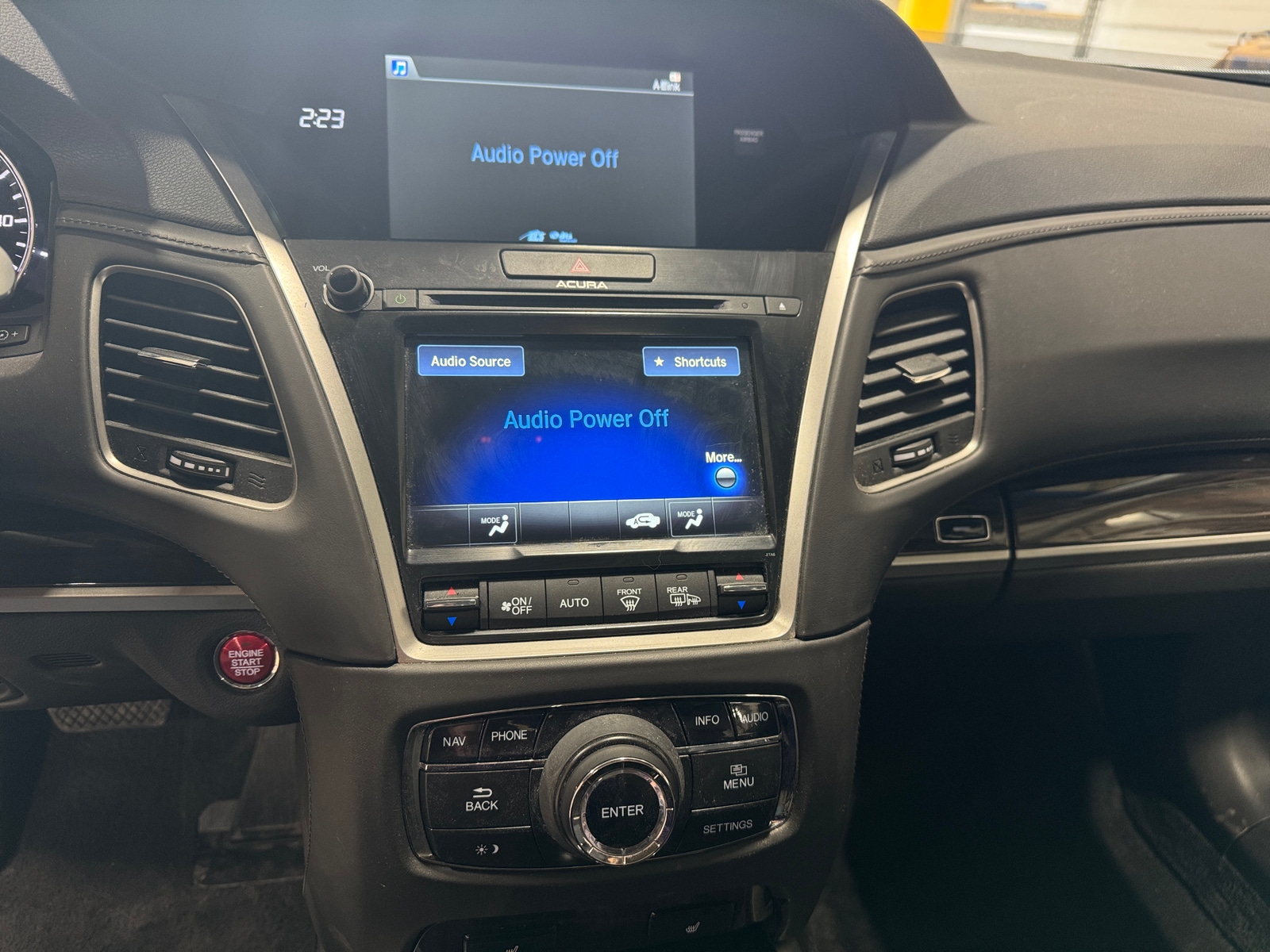 Thumbnail: 2017 Acura RLX - 3