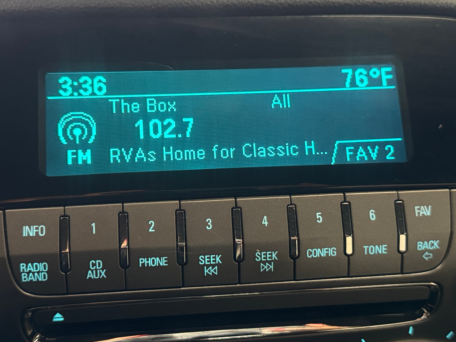 Thumbnail: 2010 Chevrolet Camaro - 2