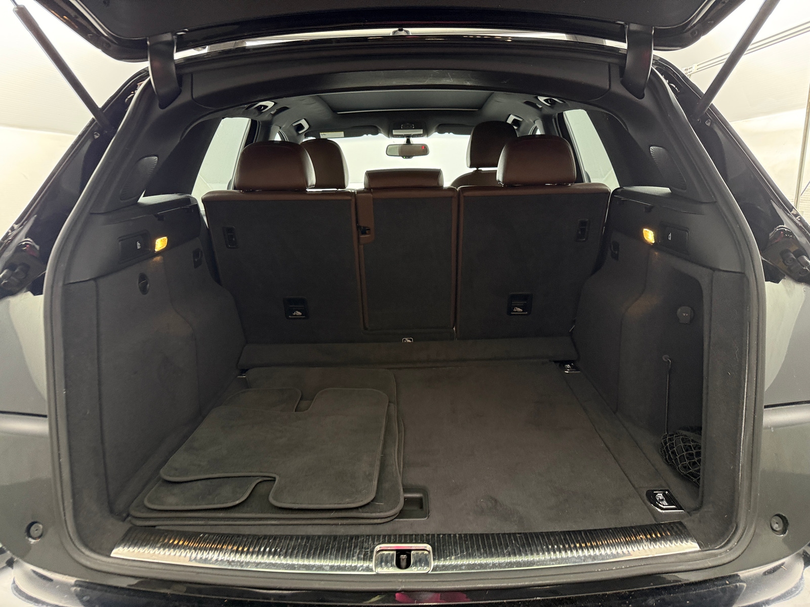 Thumbnail: 2017 Audi Q5 - 6