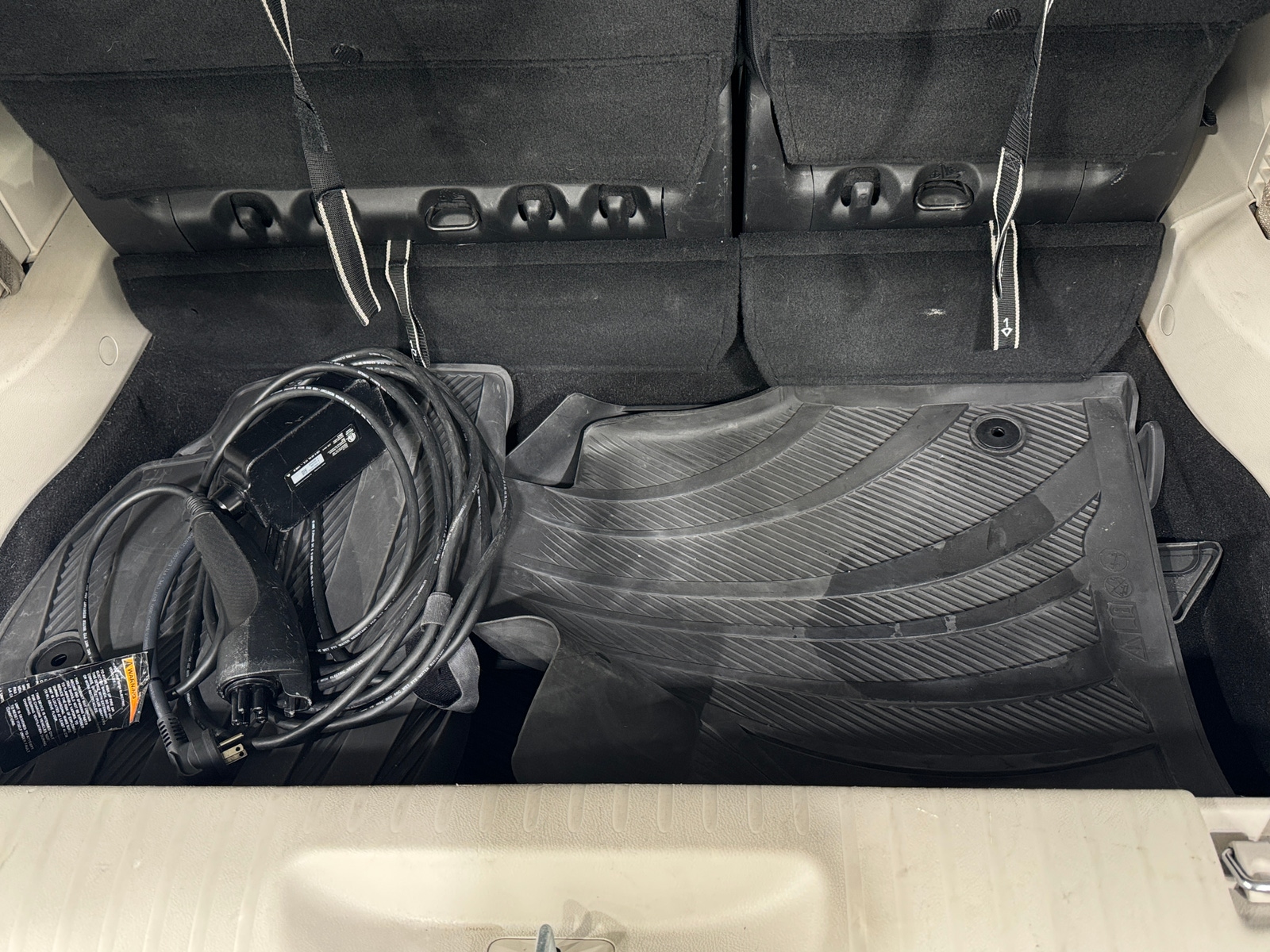 Thumbnail: 2022 Chrysler Pacifica - 6