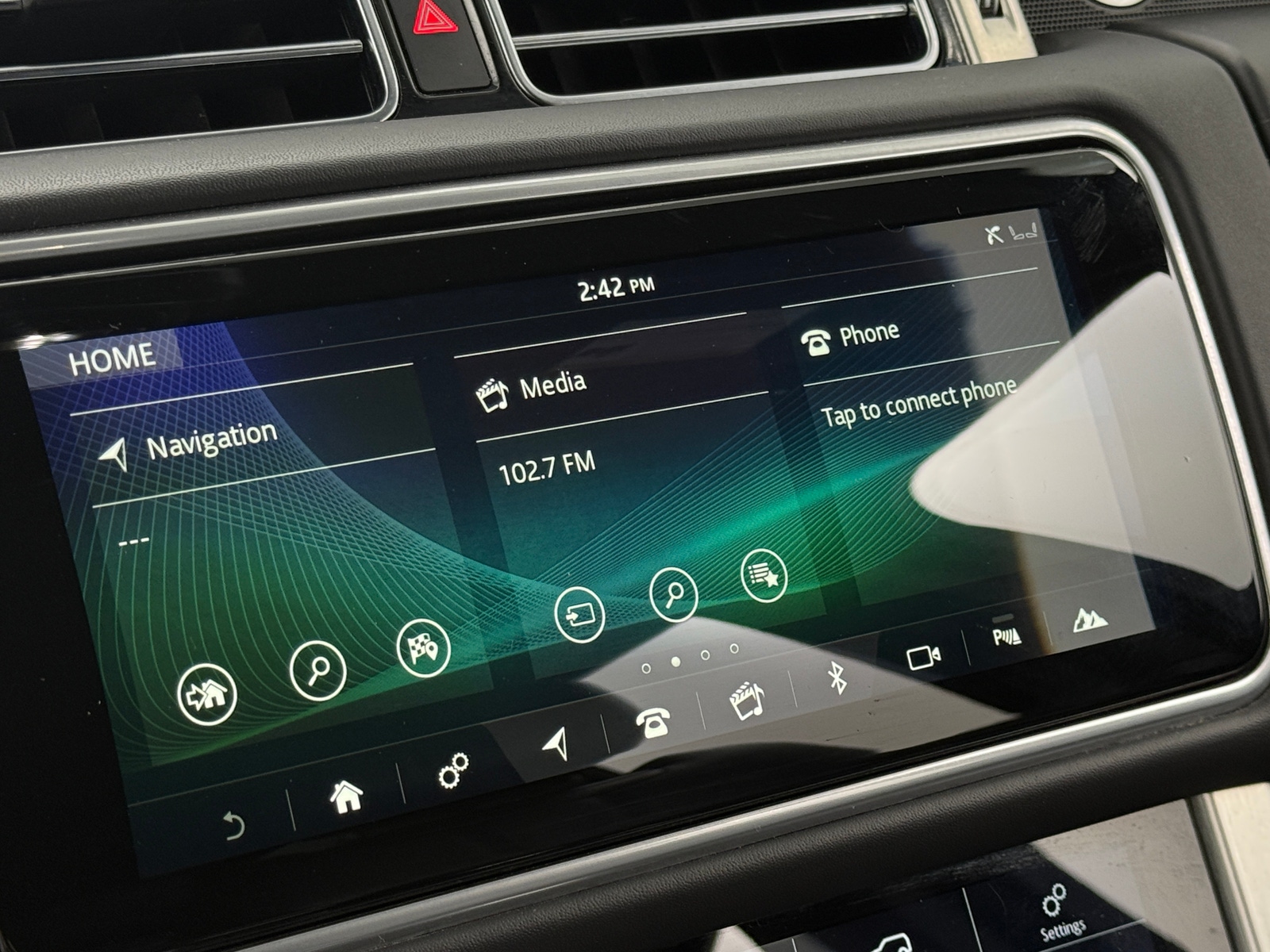 Thumbnail: 2022 Land Rover Range Rover - 3