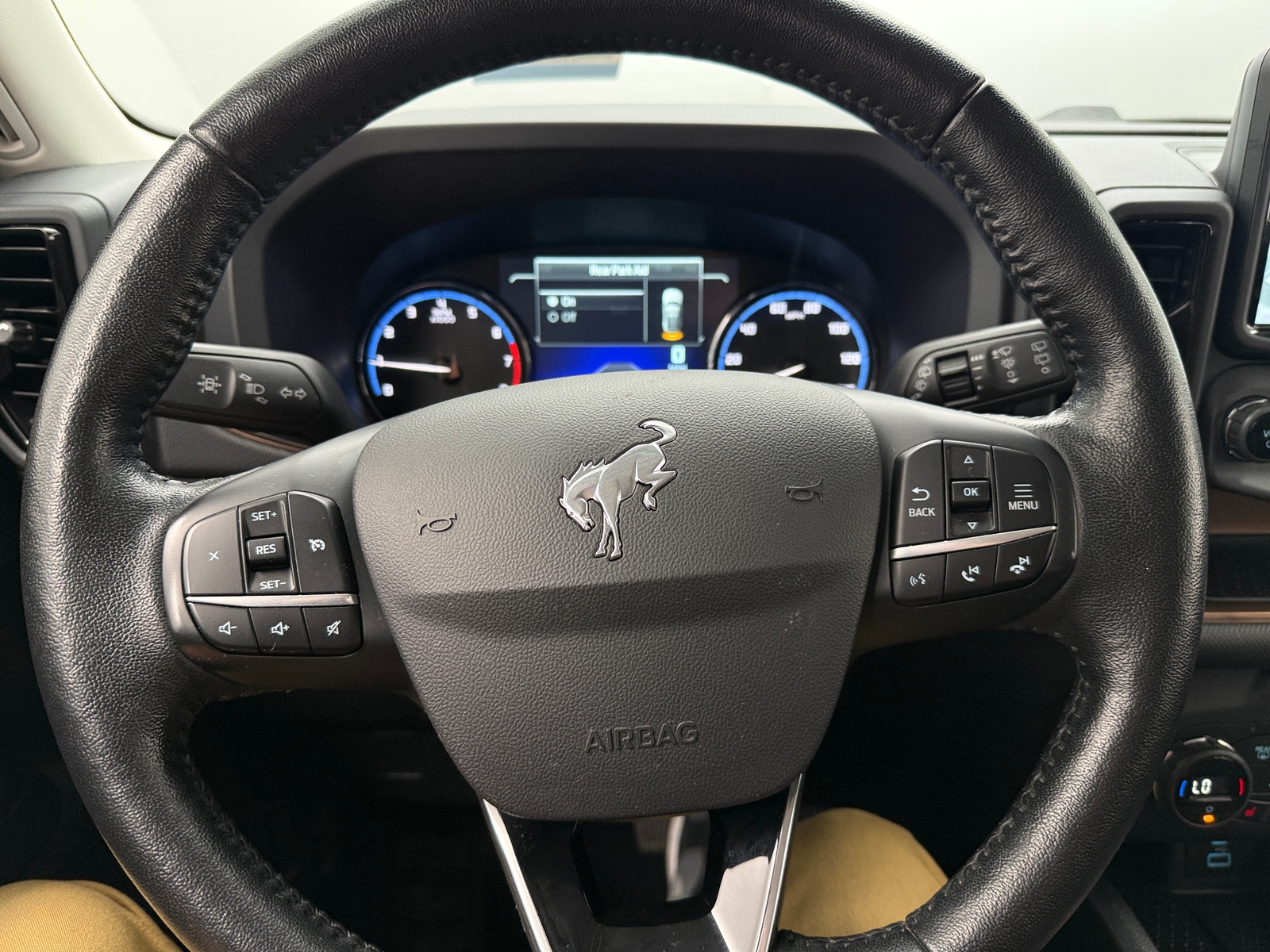 Thumbnail: 2021 Ford Bronco Sport - 4