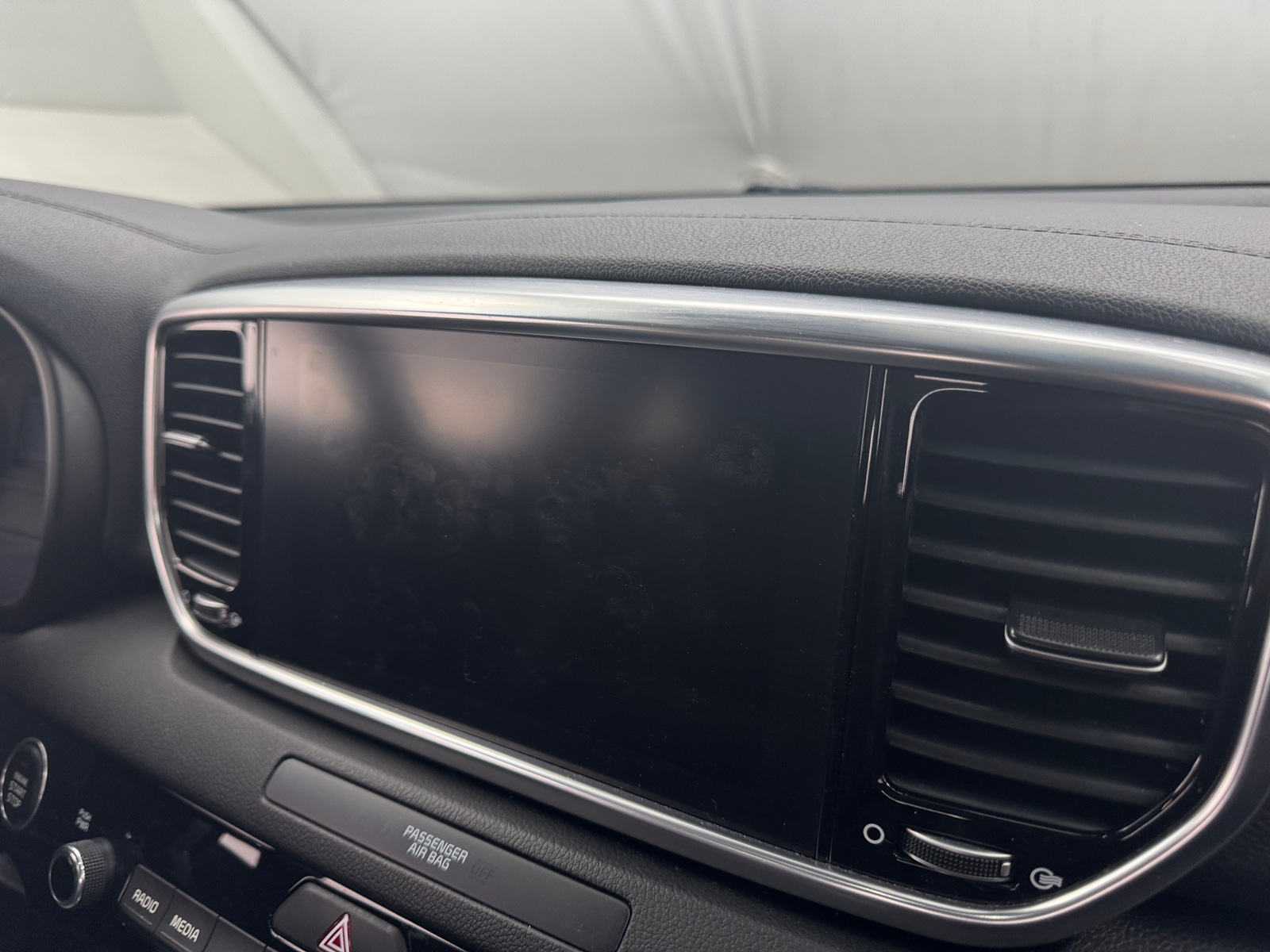 Thumbnail: 2022 Kia Sportage - 3