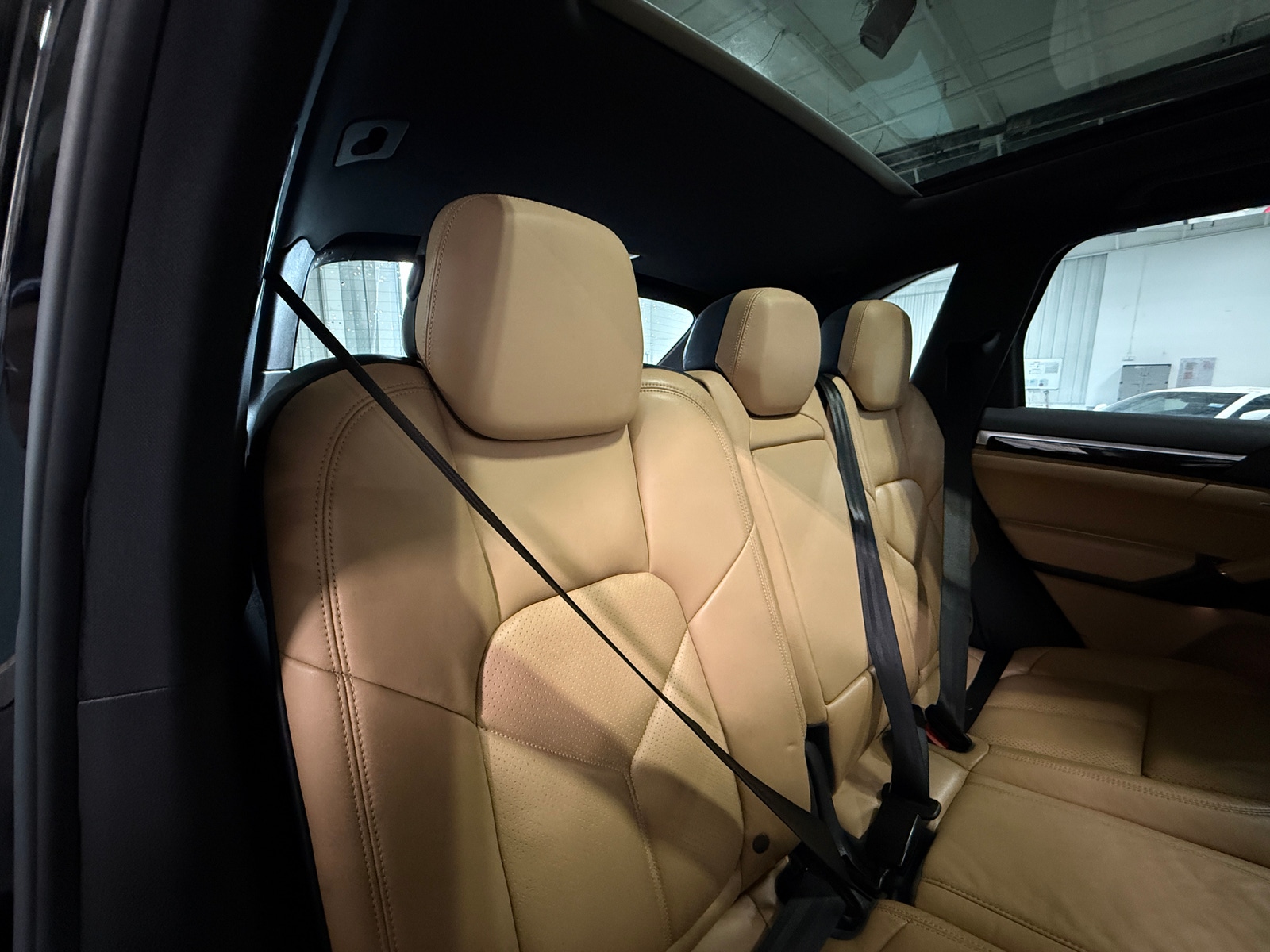 Thumbnail: 2016 Porsche Cayenne - 5