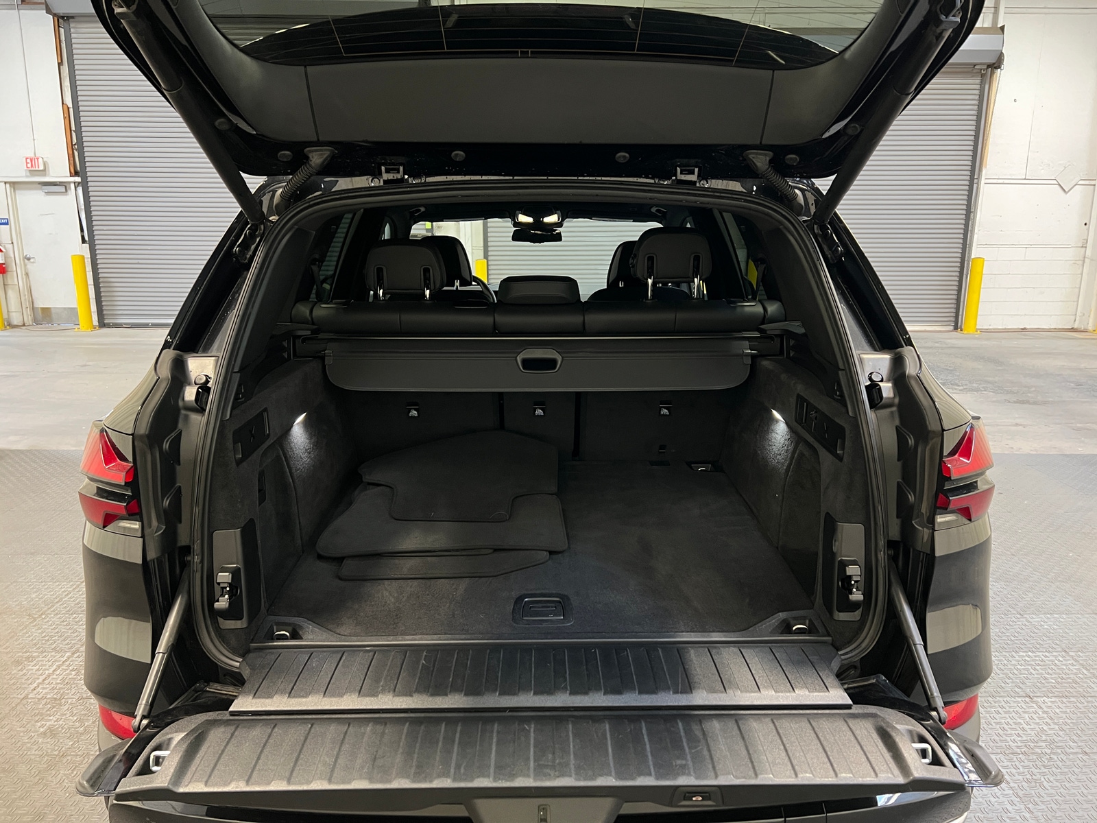 Thumbnail: 2025 BMW X5 - 7