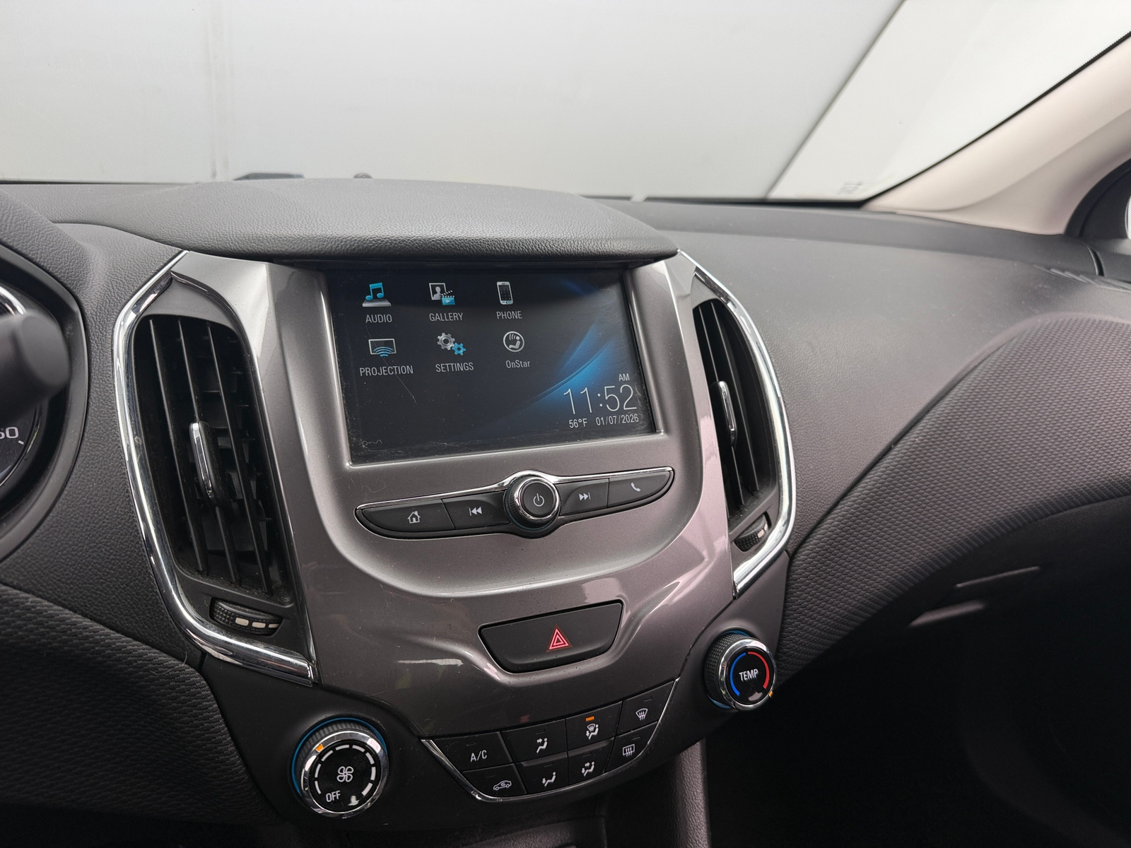 Thumbnail: 2016 Chevrolet Cruze - 4