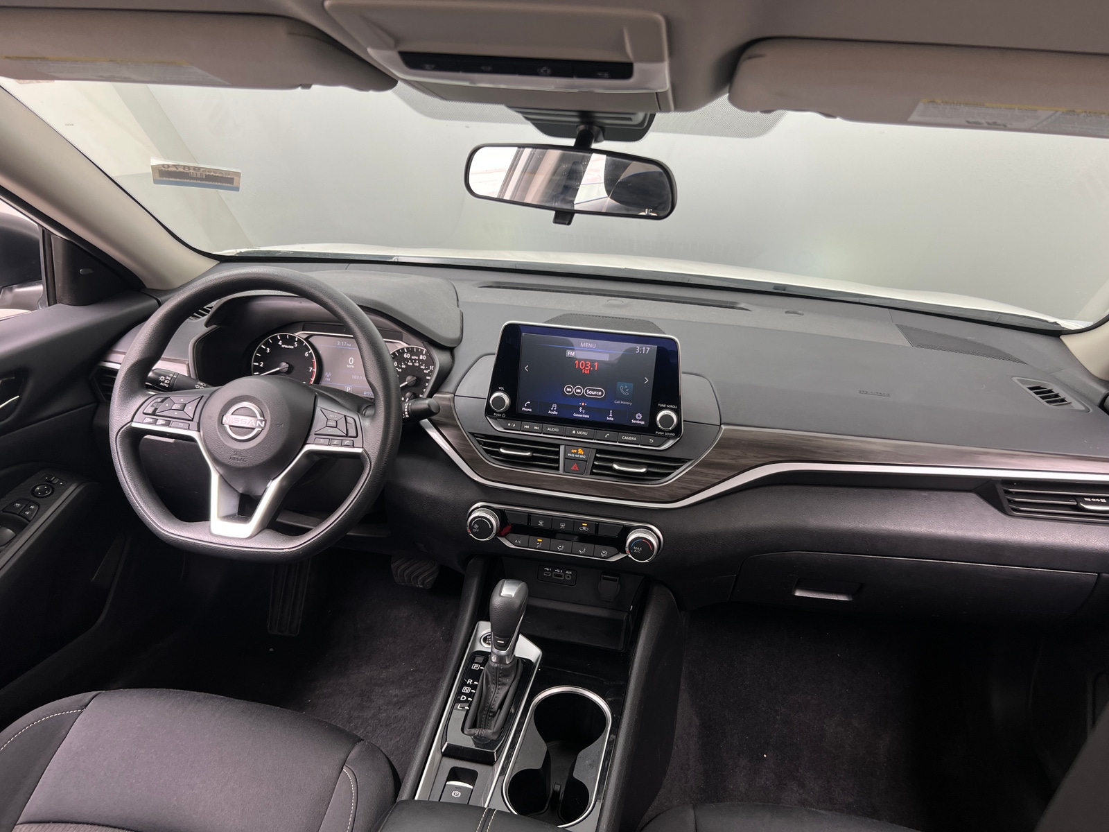 Thumbnail: 2024 Nissan Altima - 3