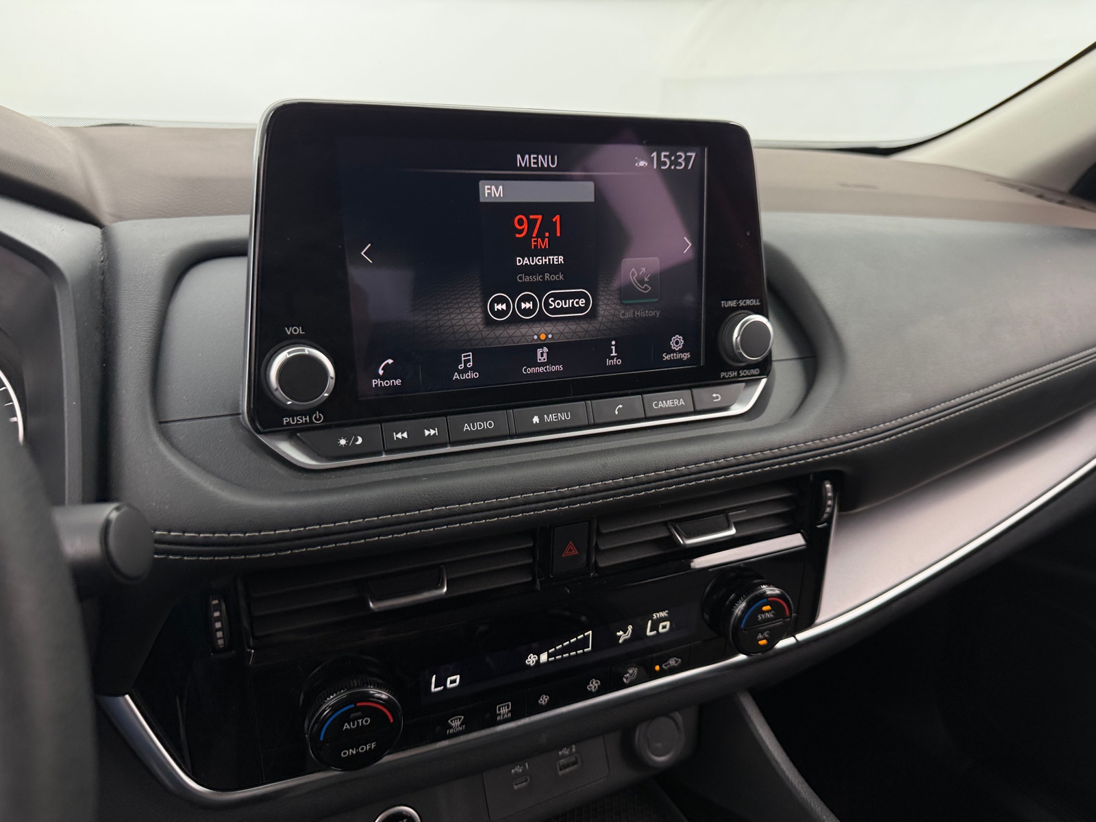 Thumbnail: 2023 Nissan Rogue - 4