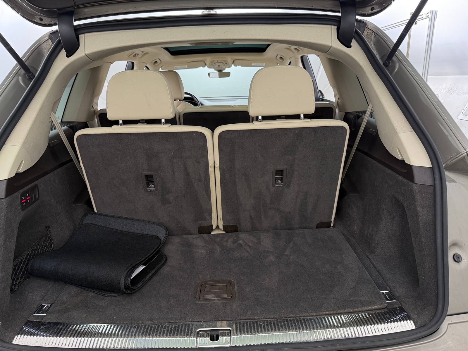 Thumbnail: 2017 Audi Q7 - 6