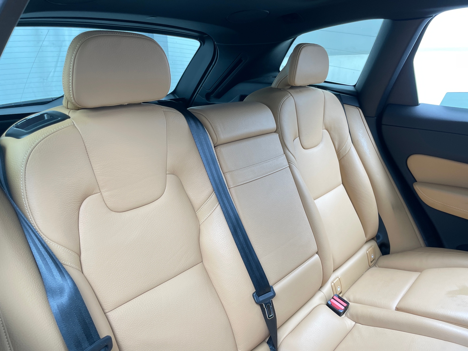 Thumbnail: 2020 Volvo XC60 - 5